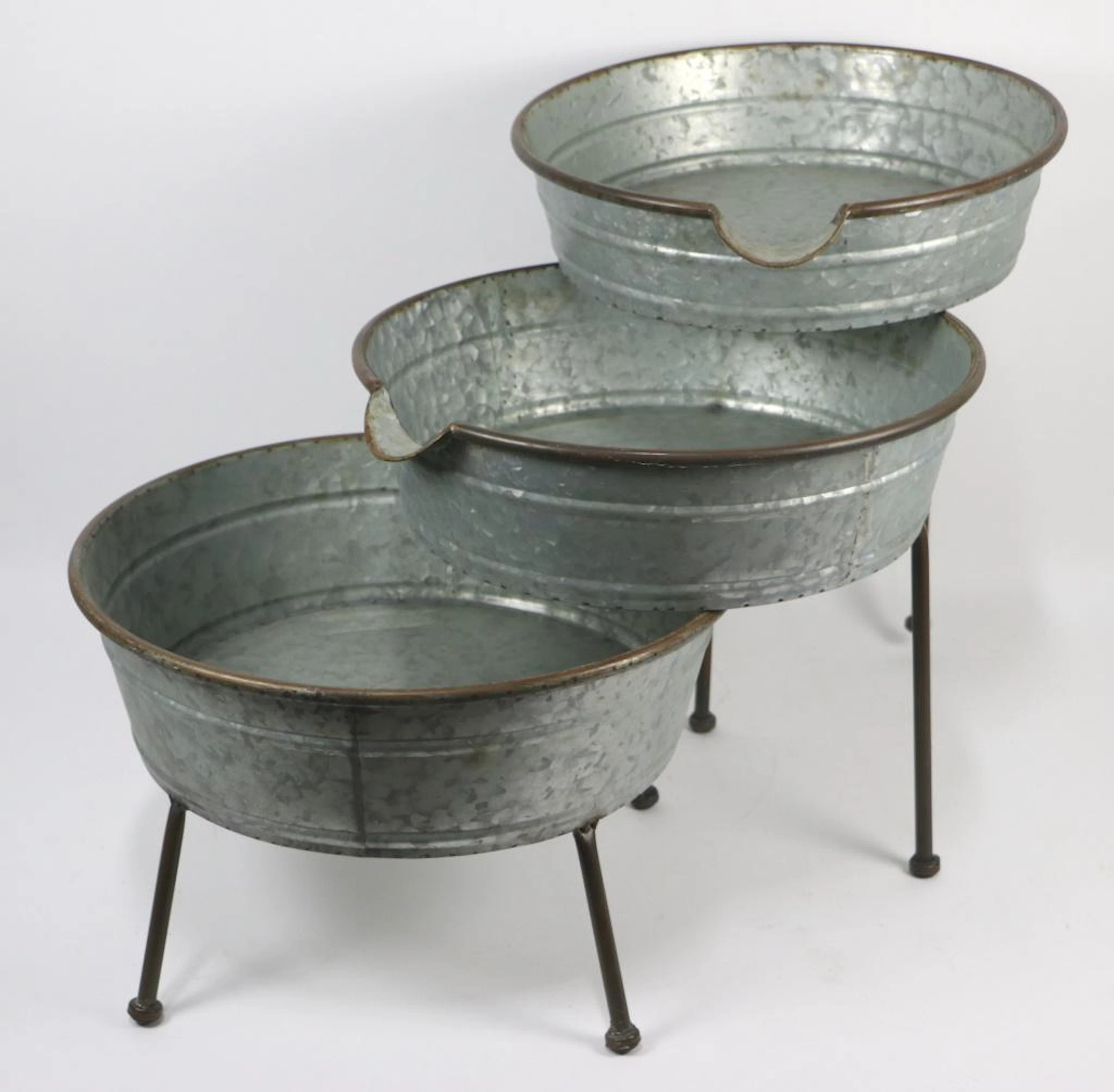Wash tub fountain