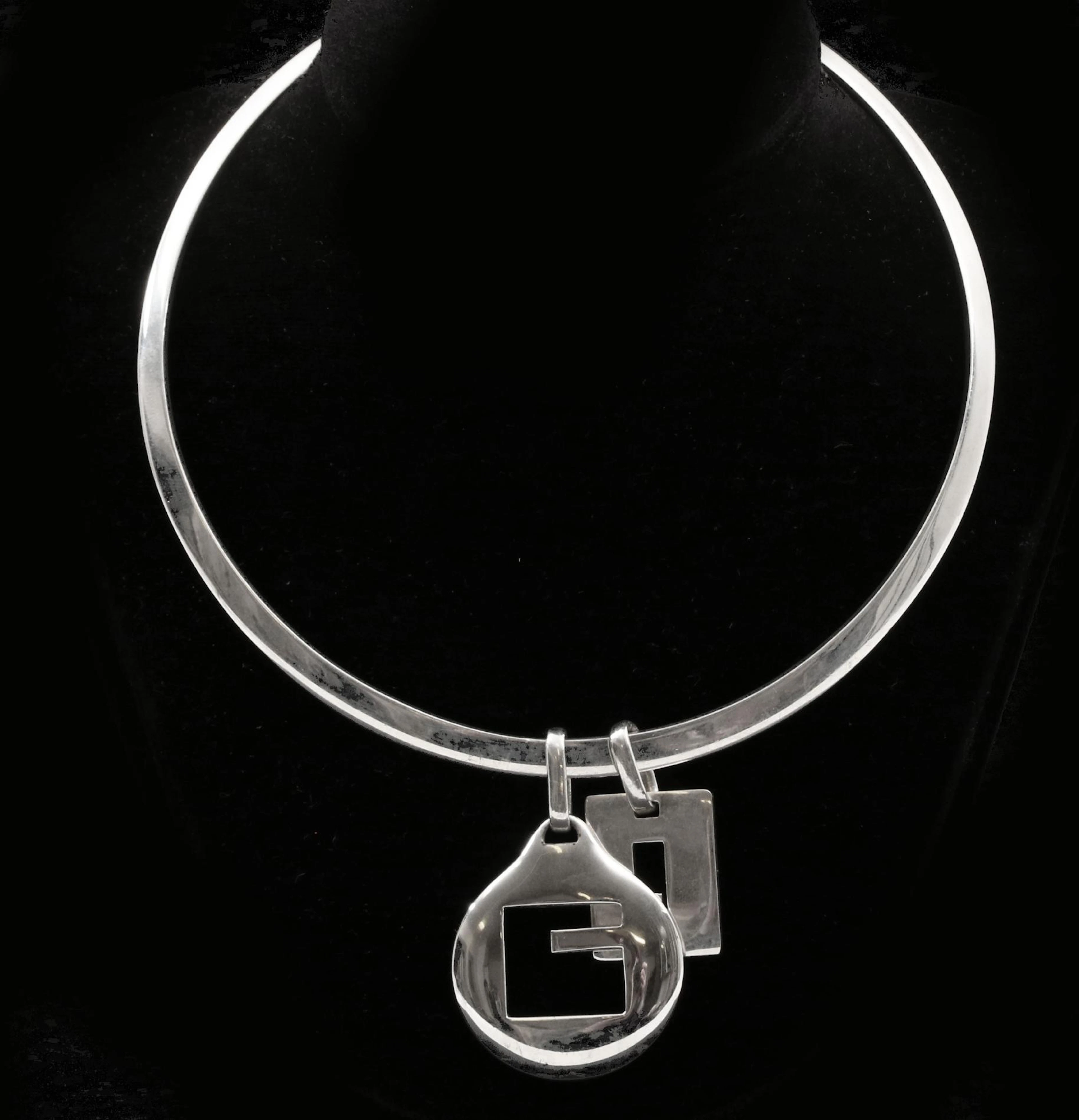 Stelt halsband med hängen, sterlingsilver, Gucci, Italien