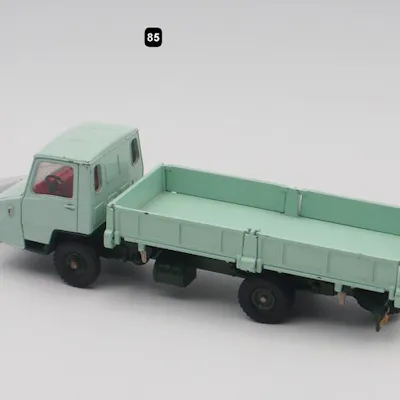 Berliet Stradair benne basculante latérale Dinky Toys n° 569 Berliet Stradair benne basculante latérale Dinky Toys n° 569