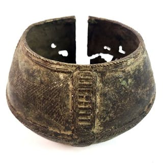 CÔTE D’IVOIRE / Bracelet de cheville de cérémonie baoulé en bronze