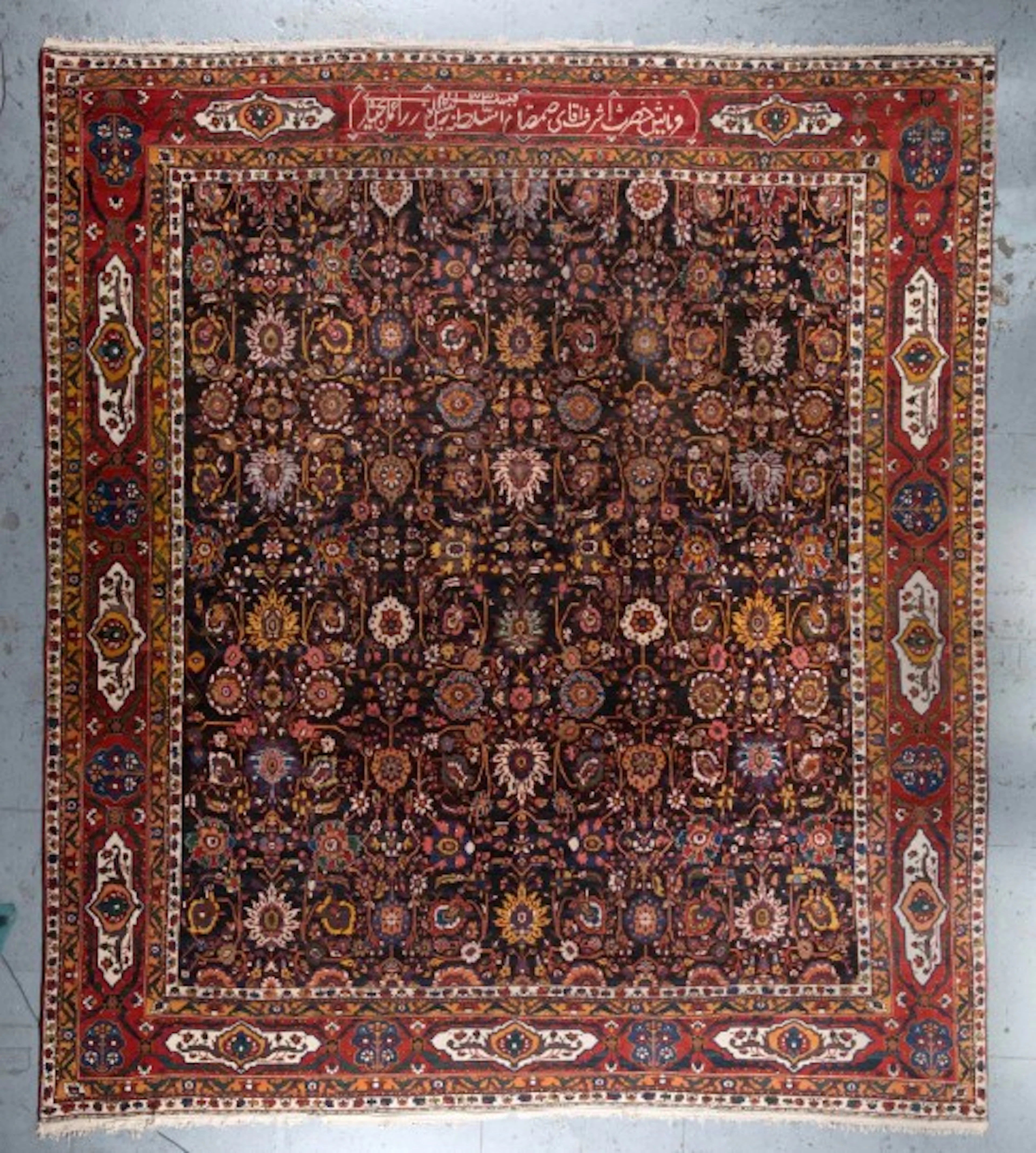 Tapis Bakhtiar de "Khan" Chahar Mahal