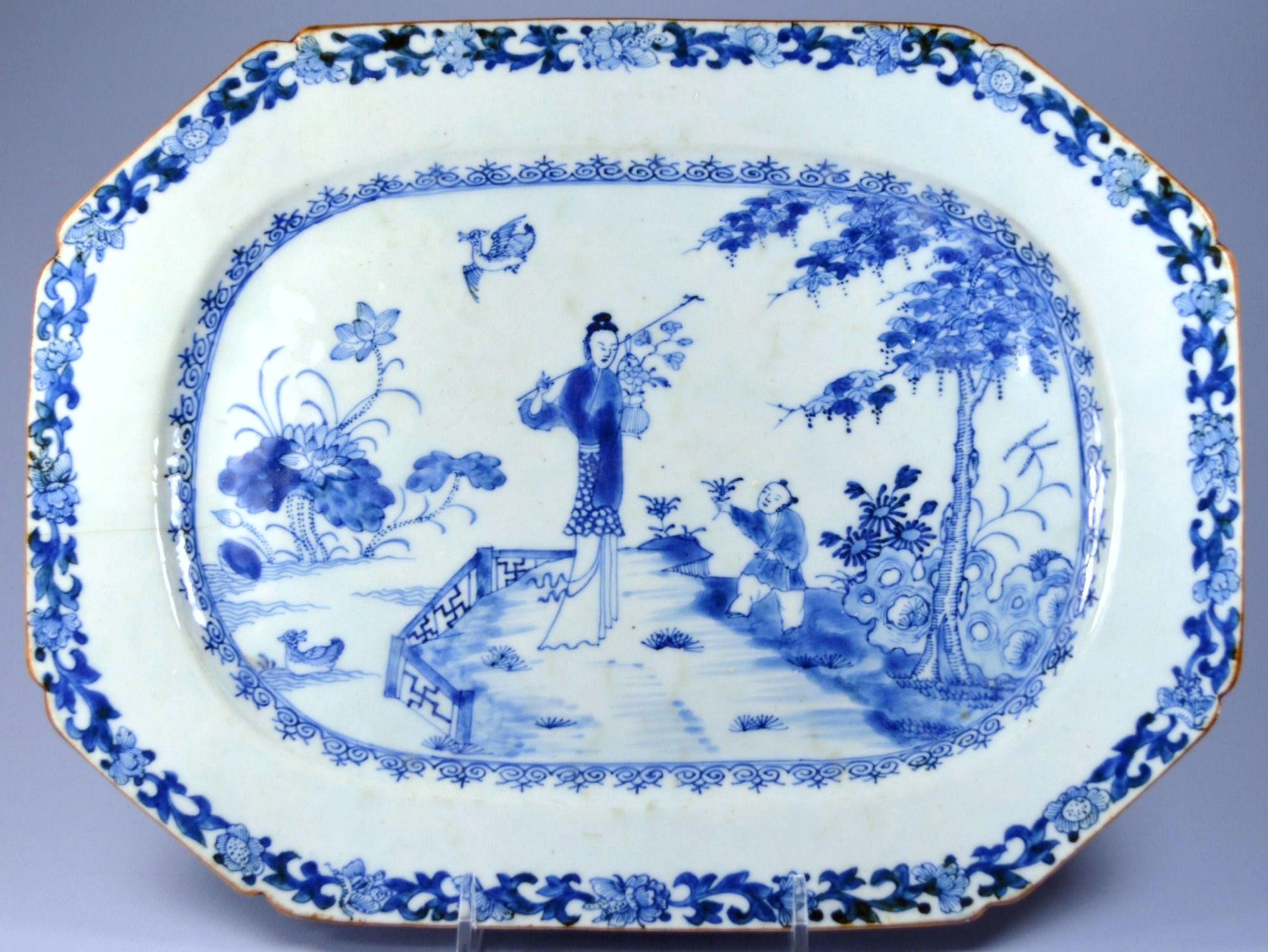 Chinese qianlong porcelain octagonal people platter