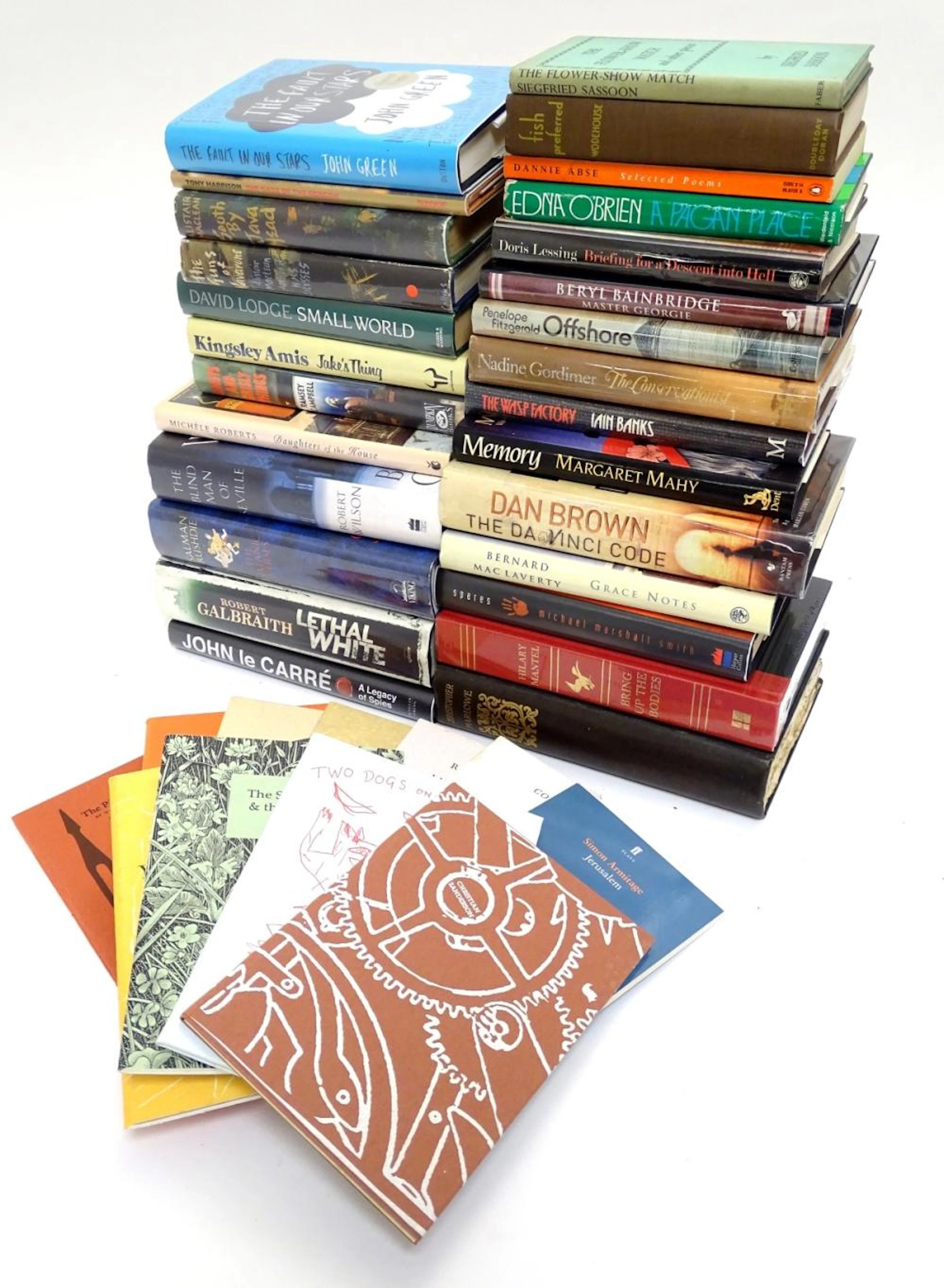 Books: A large quantity of assorted novels, titles…