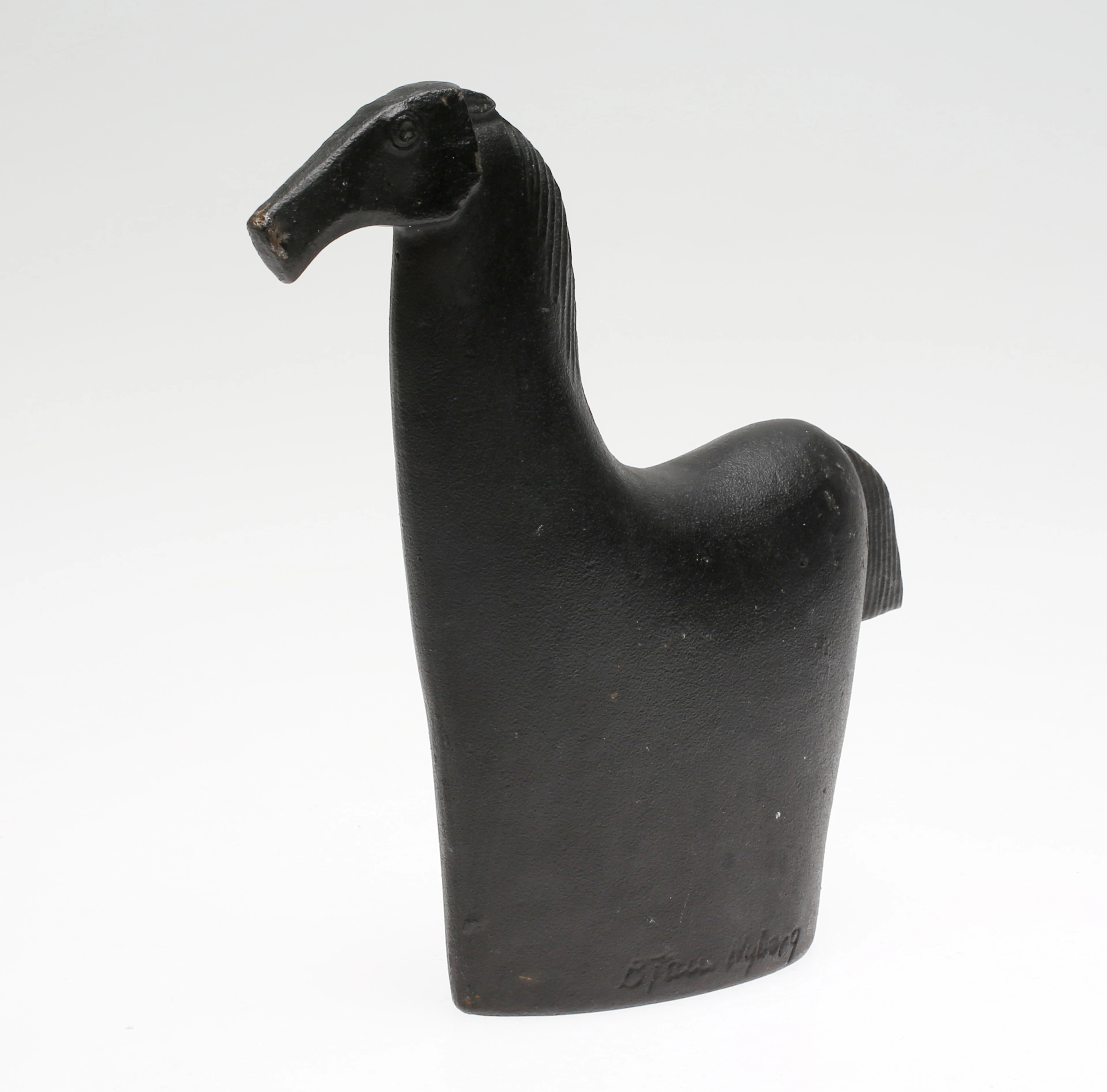 BJÖRN NYBERG. Häst, järnskulptur, signerad.