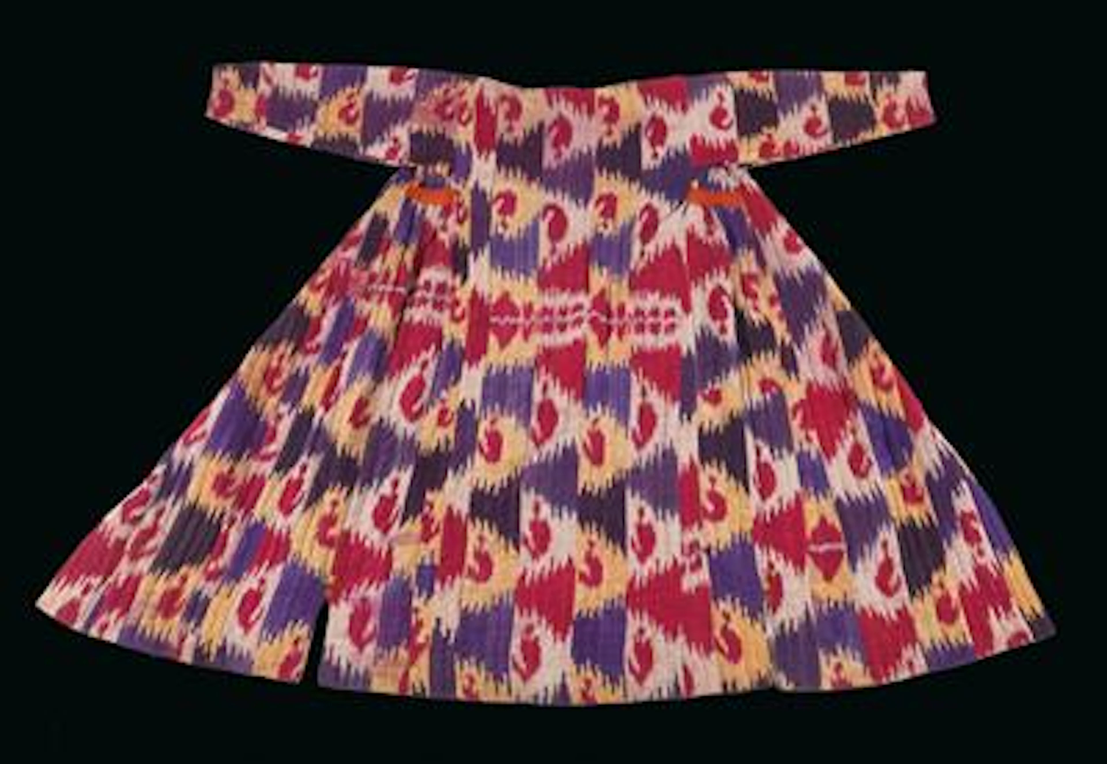 Afghanistan, Uzbekistan: a so-called ‘Ikat coat’ for men.