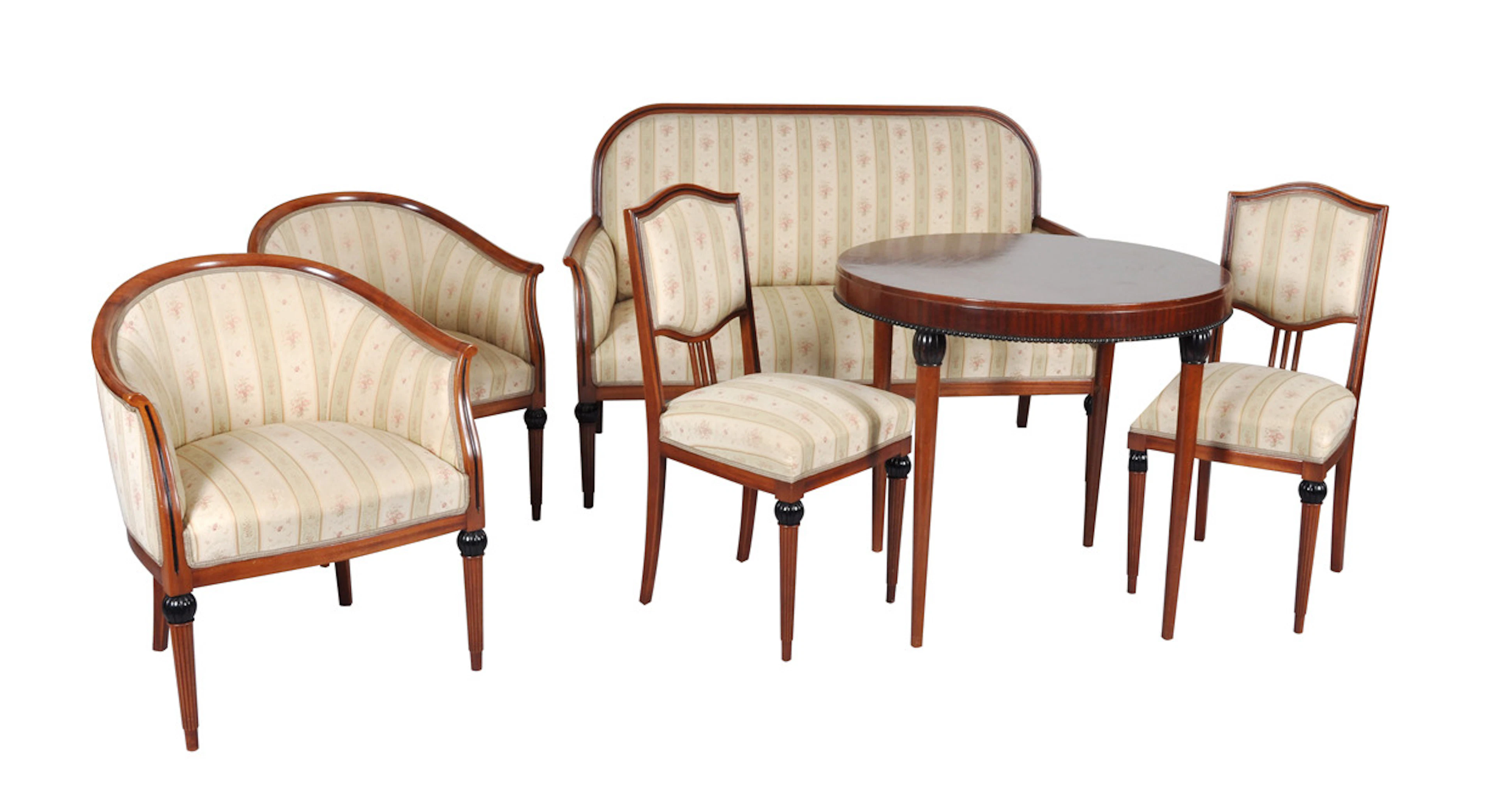 SITZGRUPPE, JUGENDSTIL. 6-teiliges Ensemble. Kirschbaum, um 1910. Sofa, 2 Sessel, 2 Stühle, 1 Tisch.