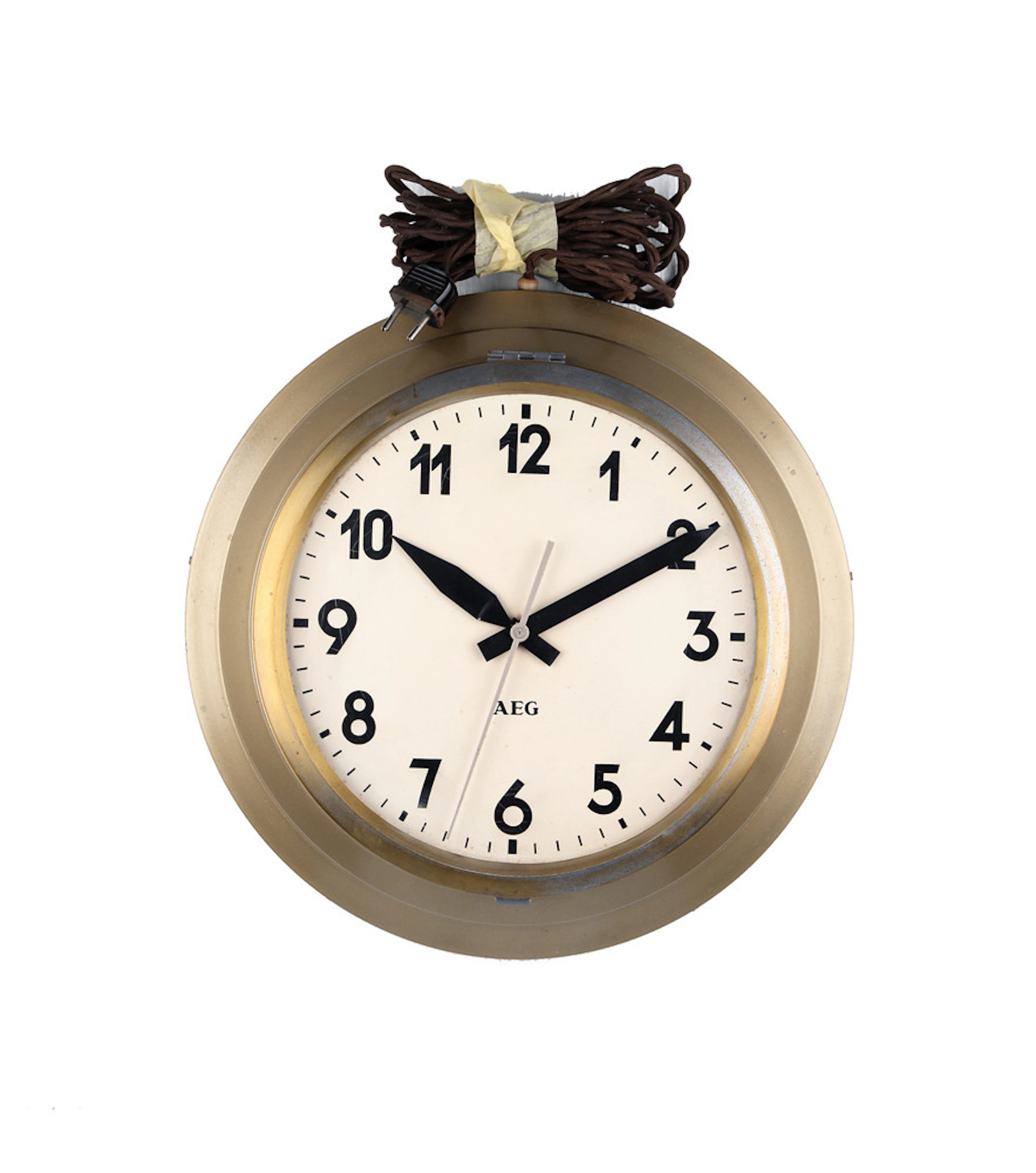 AEG. Urbane Wanduhr.