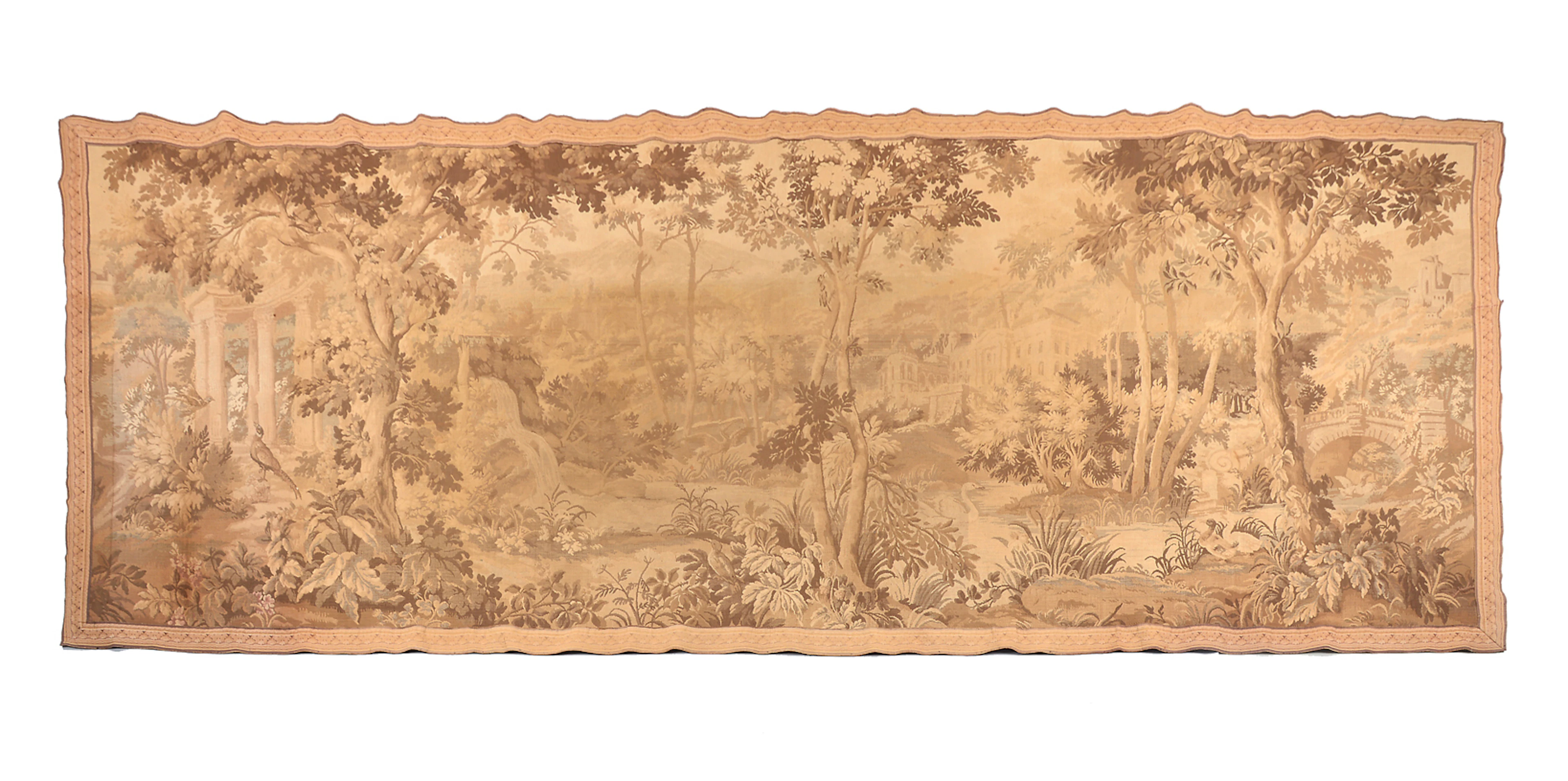 TAPISSERIE, BILDWIRKEREI, WANDTEPPICH. Idealisierte antike italienische Ruinenlandschaft. Maße ca. 365 x 160 cm.