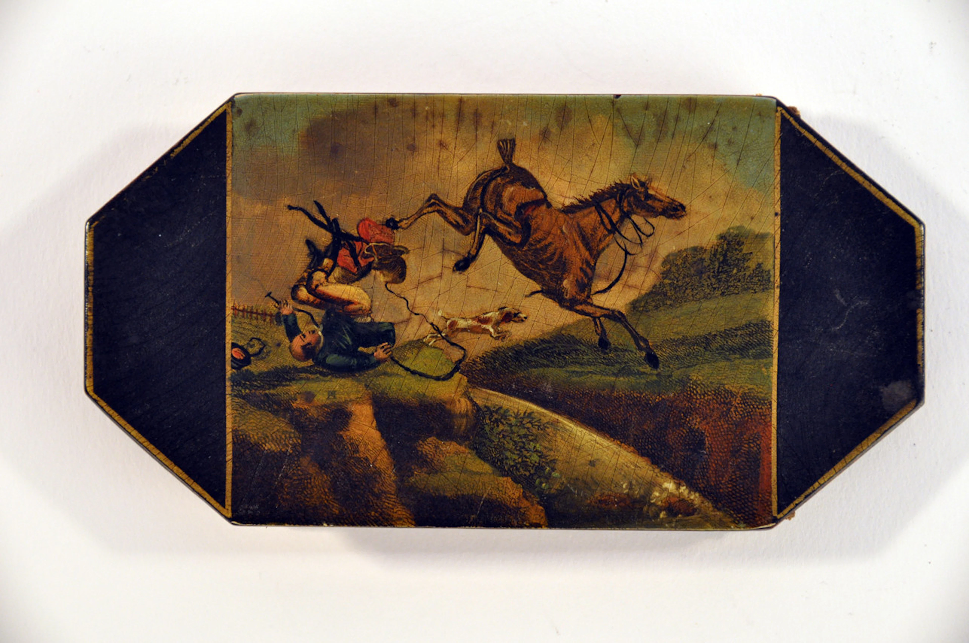 Biedermeier Brillen-Etui mit lupenfeiner Malerei. Eventuell Stobwasser. Deutschland, um 1850.