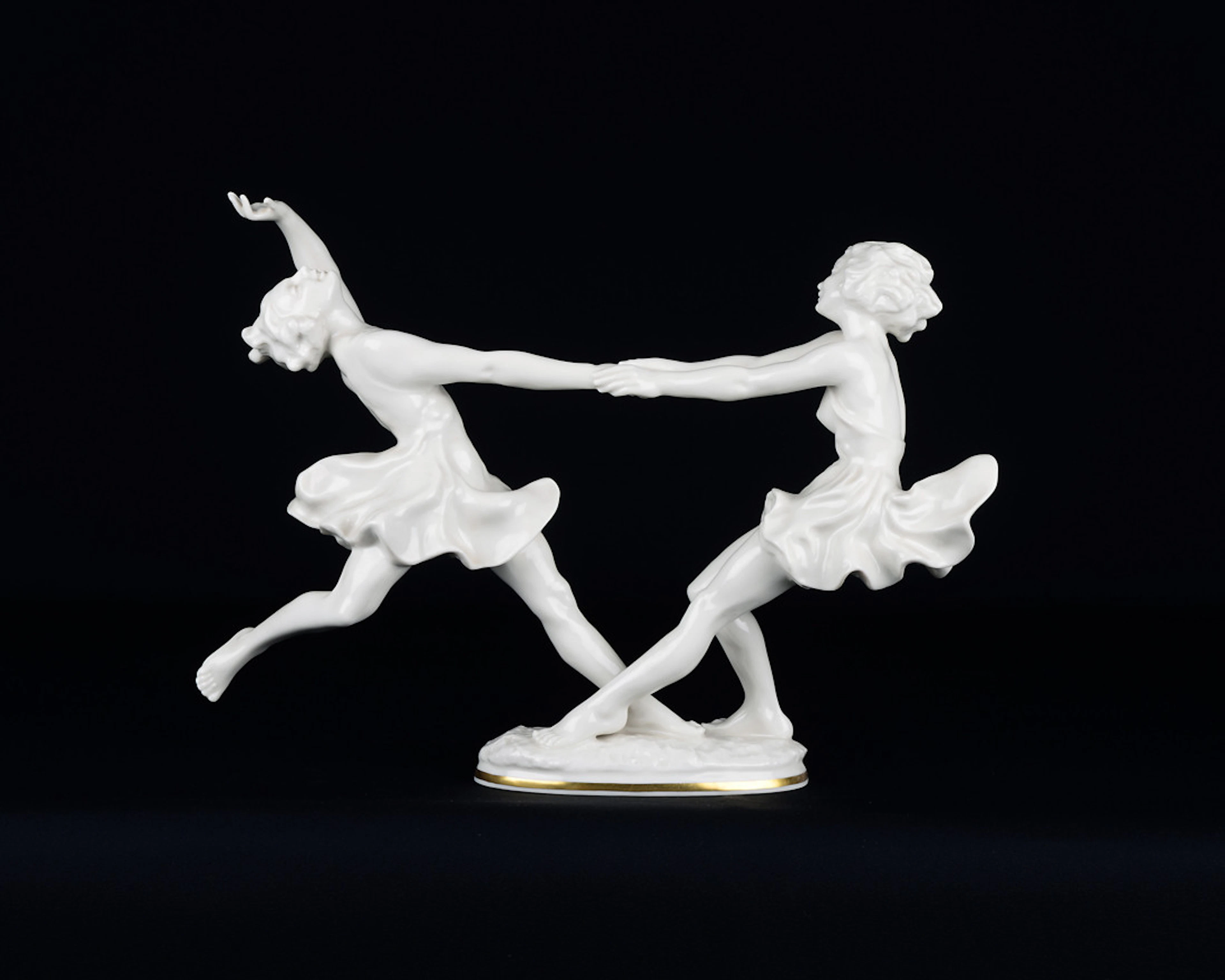 KARL TUTTER FÜR HUTSCHENREUTHER. Porzellanfigur "Frohsinn". Datierung 1955-1966.