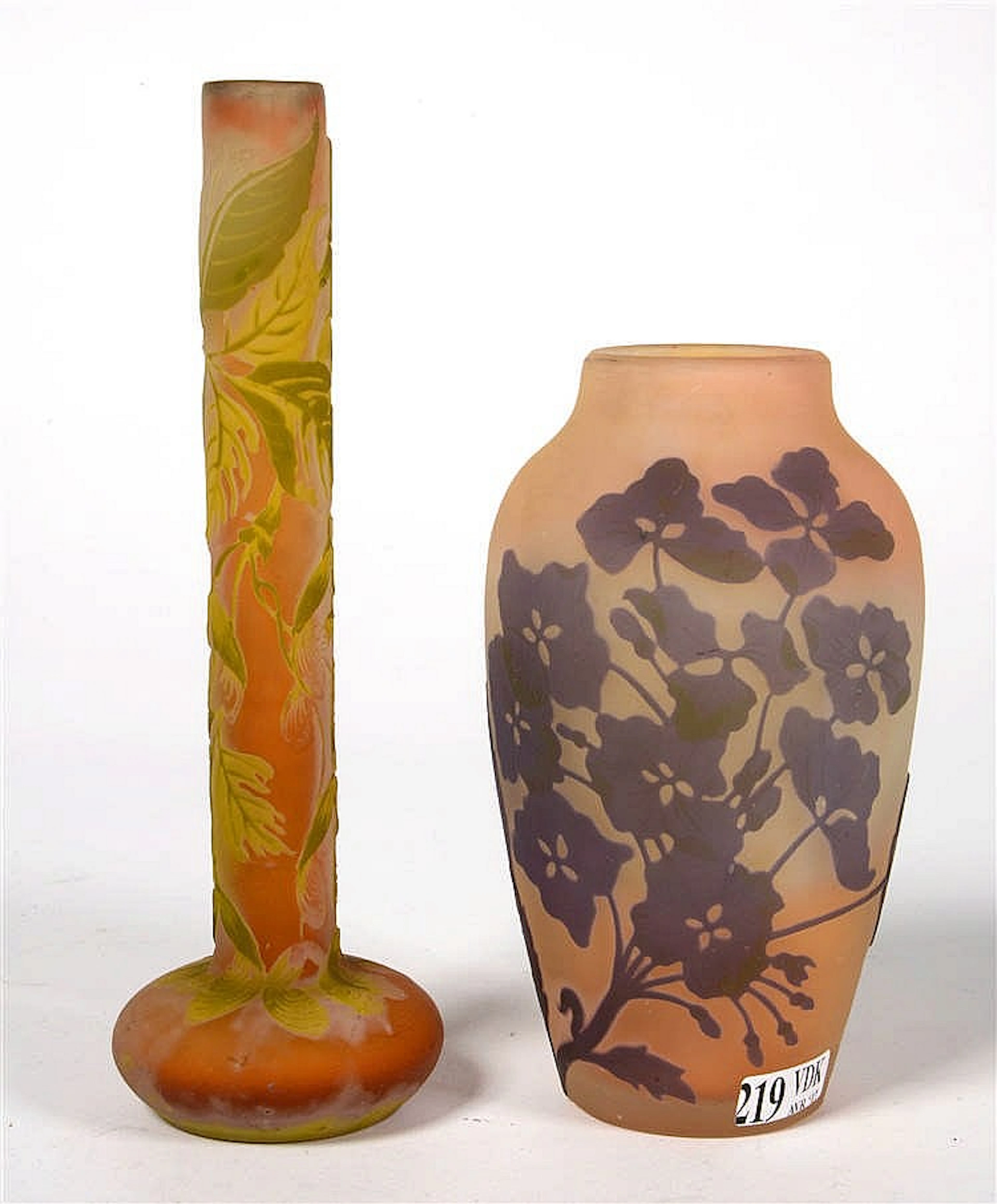 GALLE Emile (1846 - 1904), Deux petits vases, dont un soliflore, de style A