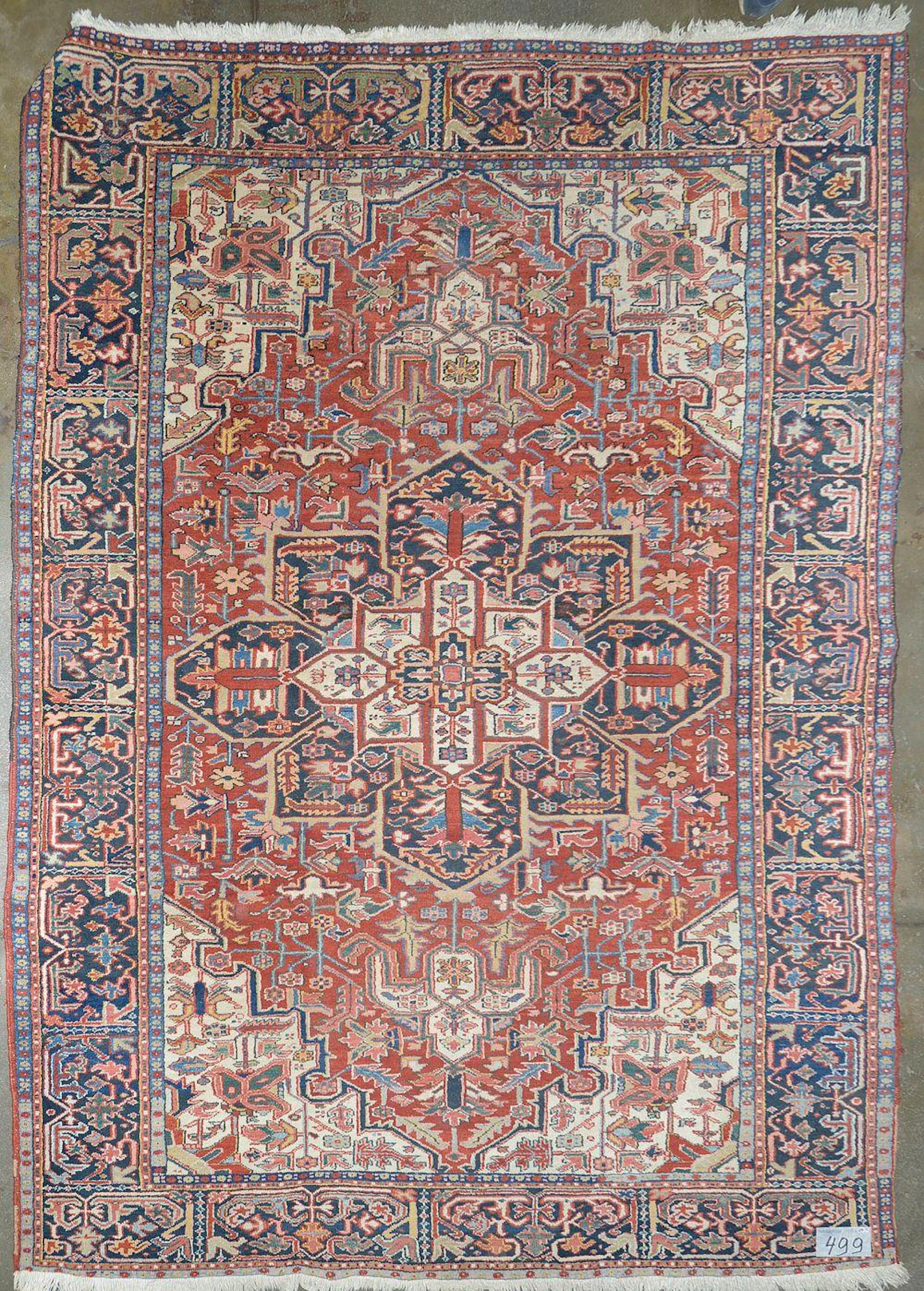 Grand tapis Heriz en laine fait main décoré d'un...