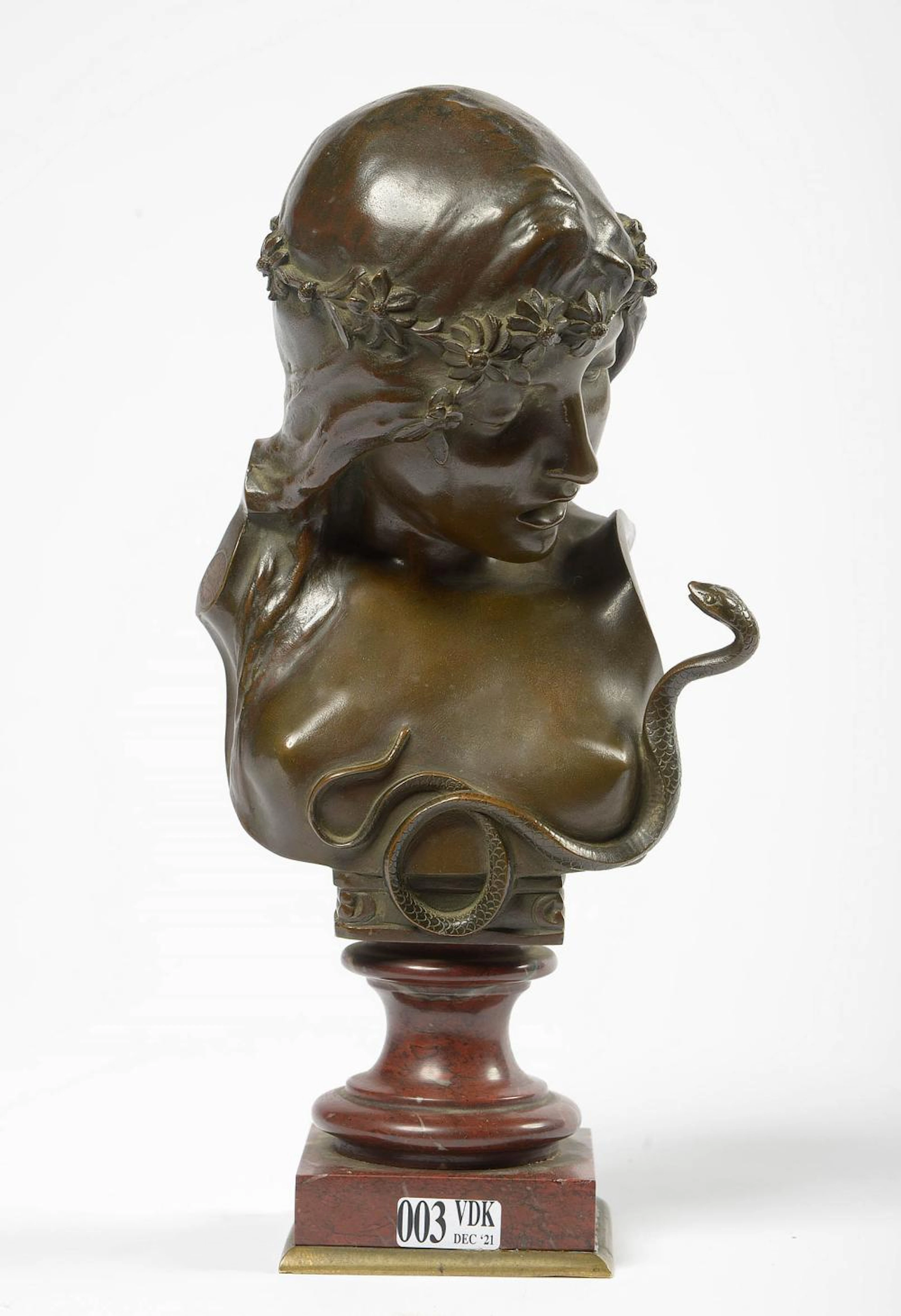 DE RUDDER Isidore (1855 - 1943) - "Buste de Cléopâtre" en bronze à patine brune