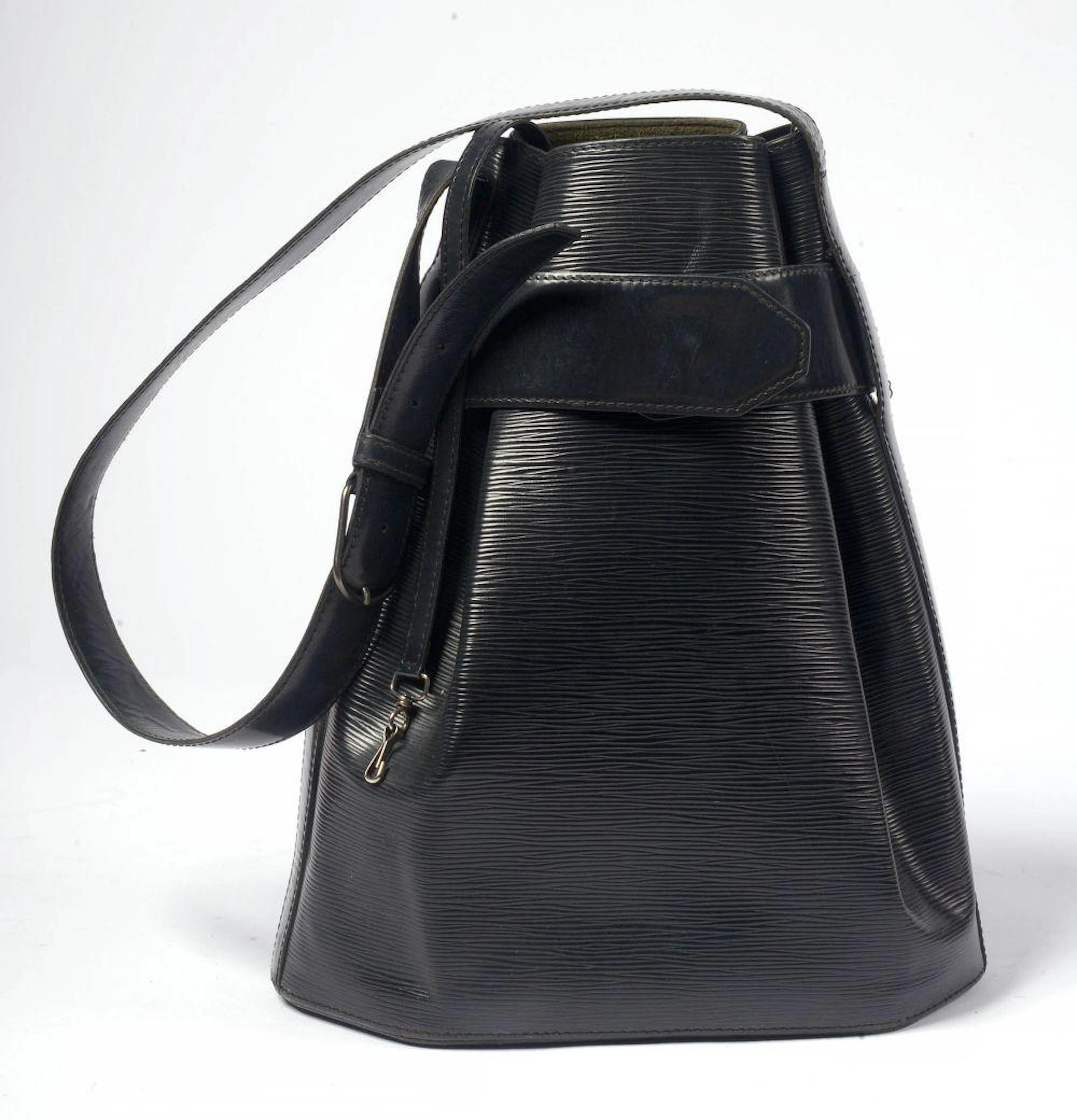 LOUIS VUITTON - Sac à main ou d'épaule de marque Louis...