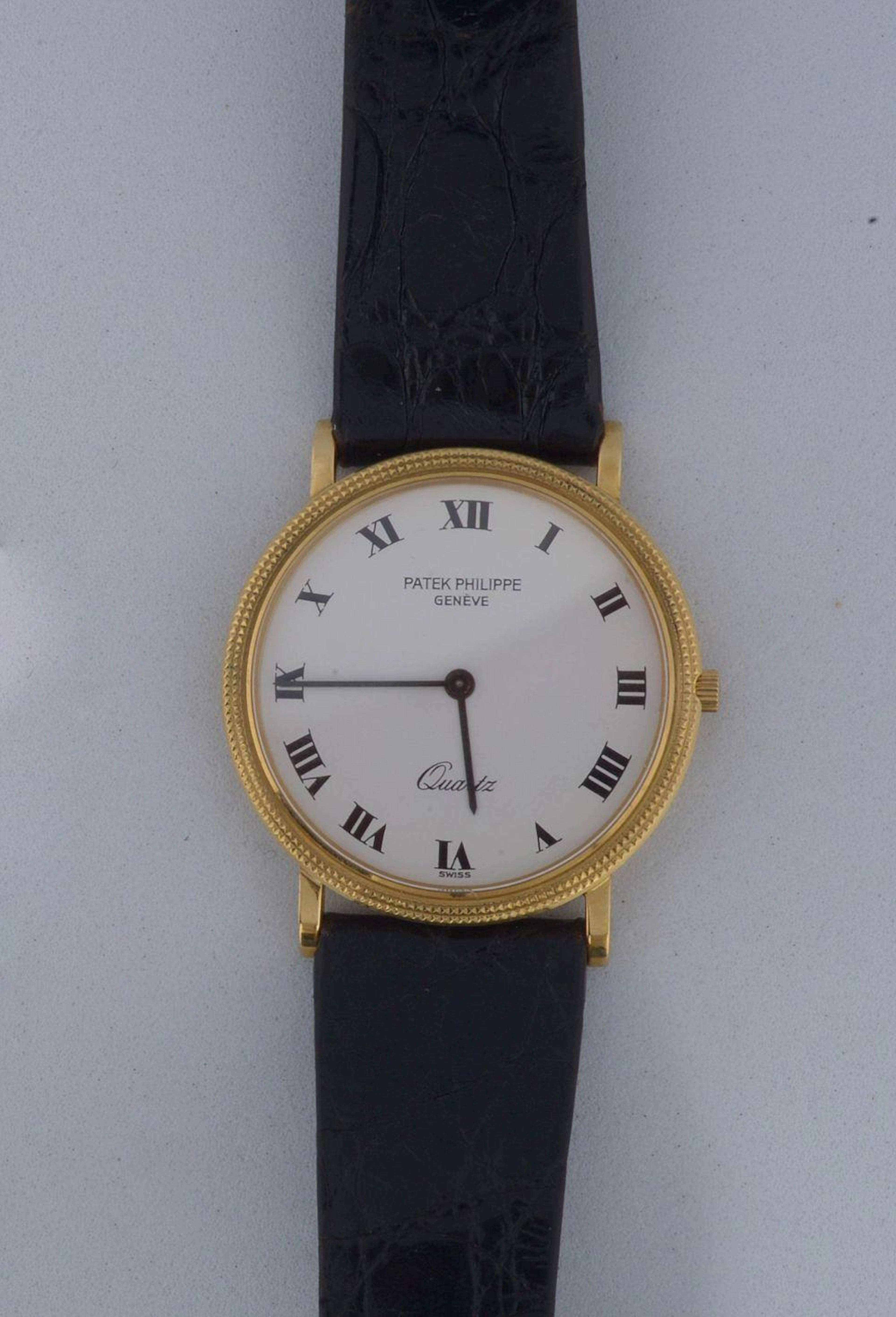 MONTRE ULTRA PLATE POUR HOMME EN OR JAUNE 18 CARATS DE...