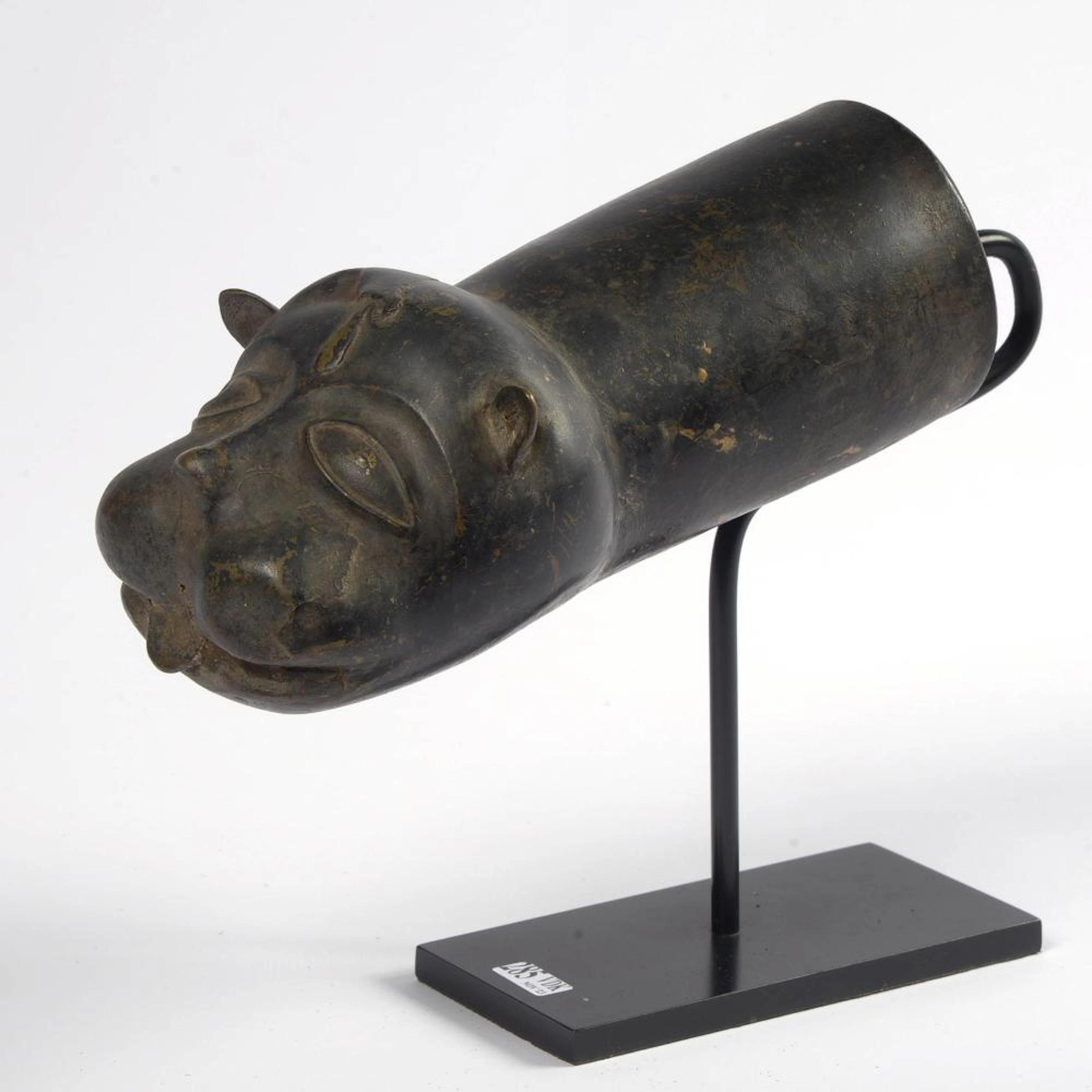 Art Asiatique Poignée de palanquin en cuivre doré repoussé à patine