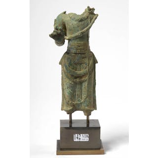 Sculptures Fragment de statuette en bronze à patine verte "Bouddha"
