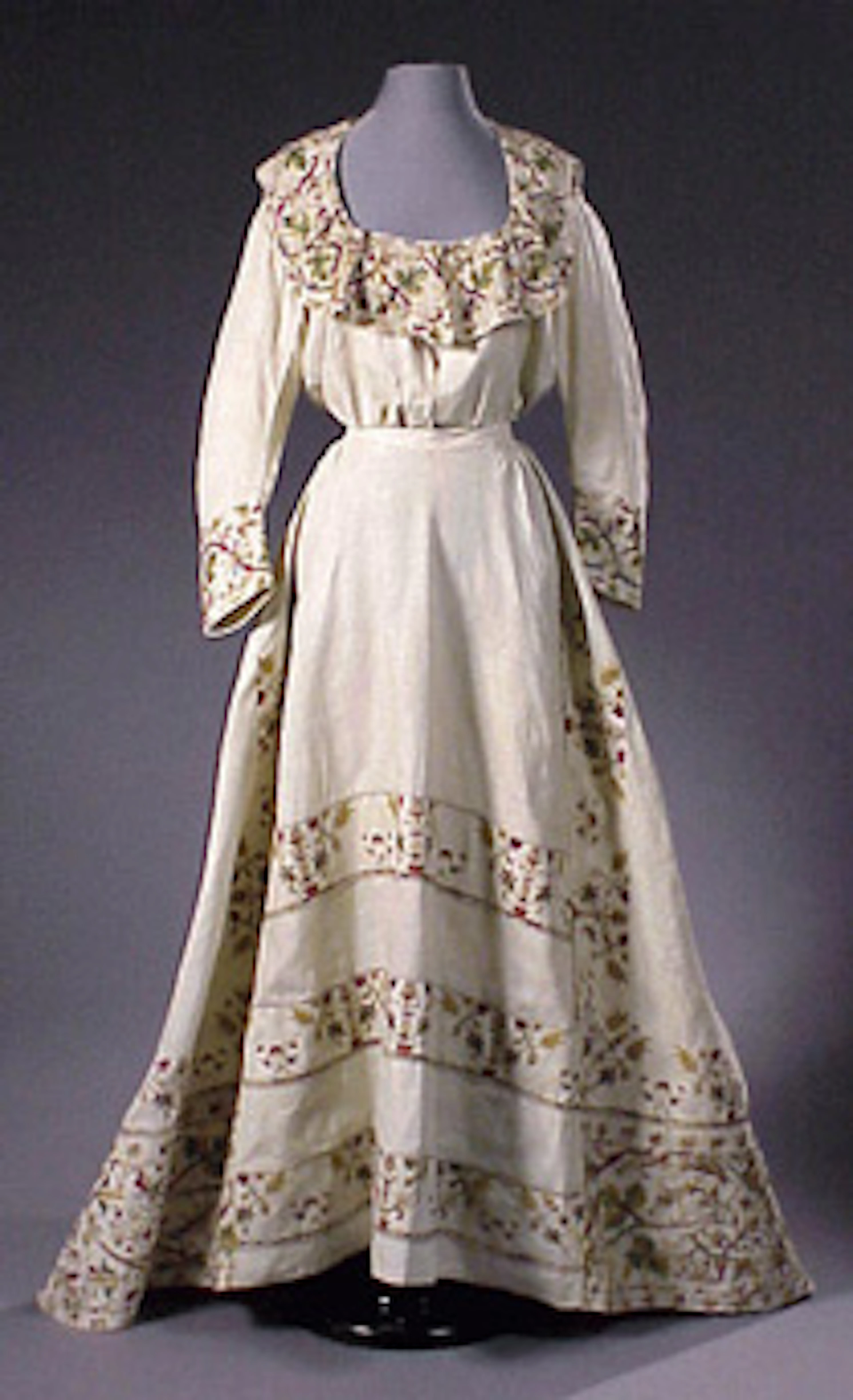 Frontier Woman's Embroidered Linen Town Dress