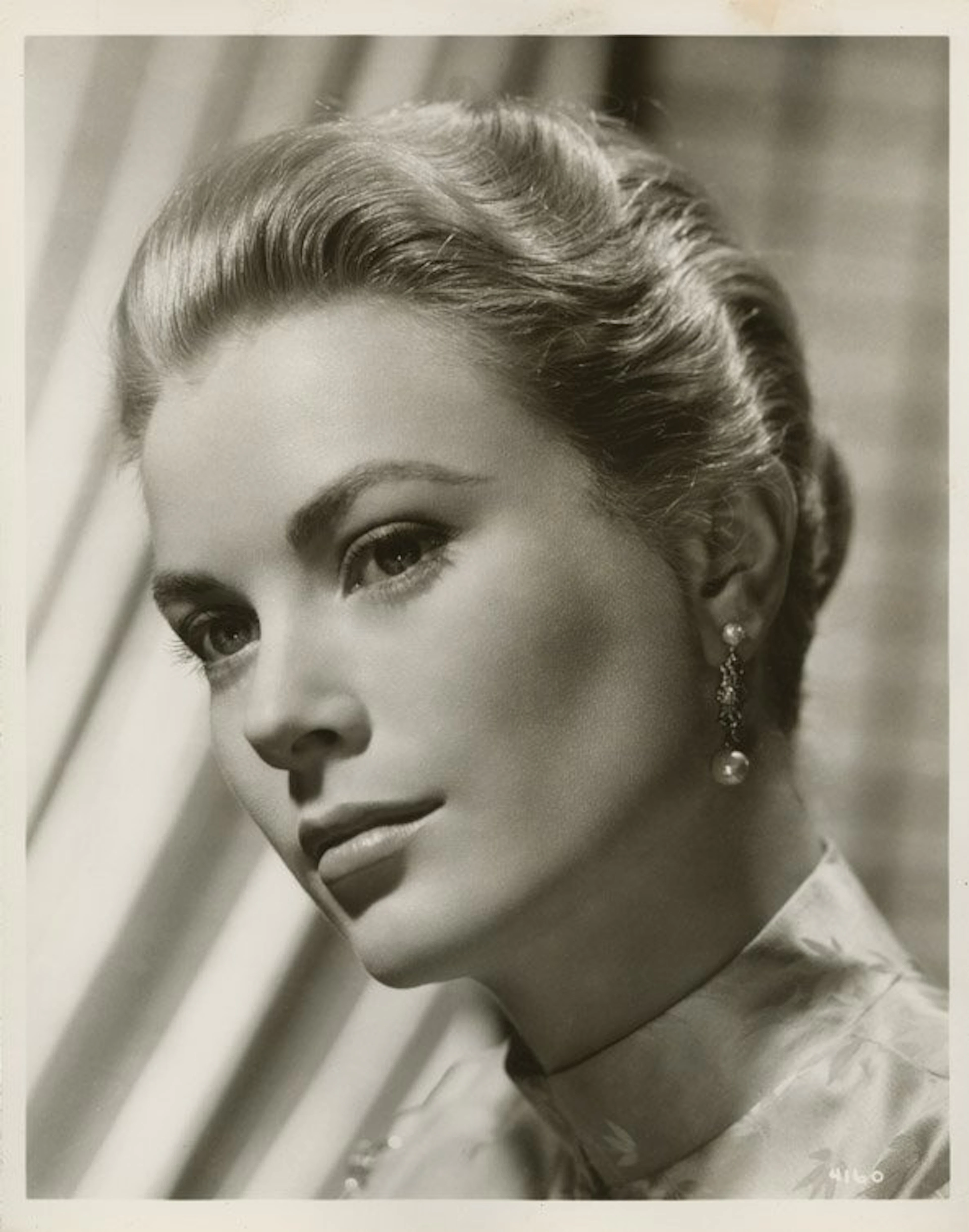 Grace Kelly key-set portraits by Virgil Apger