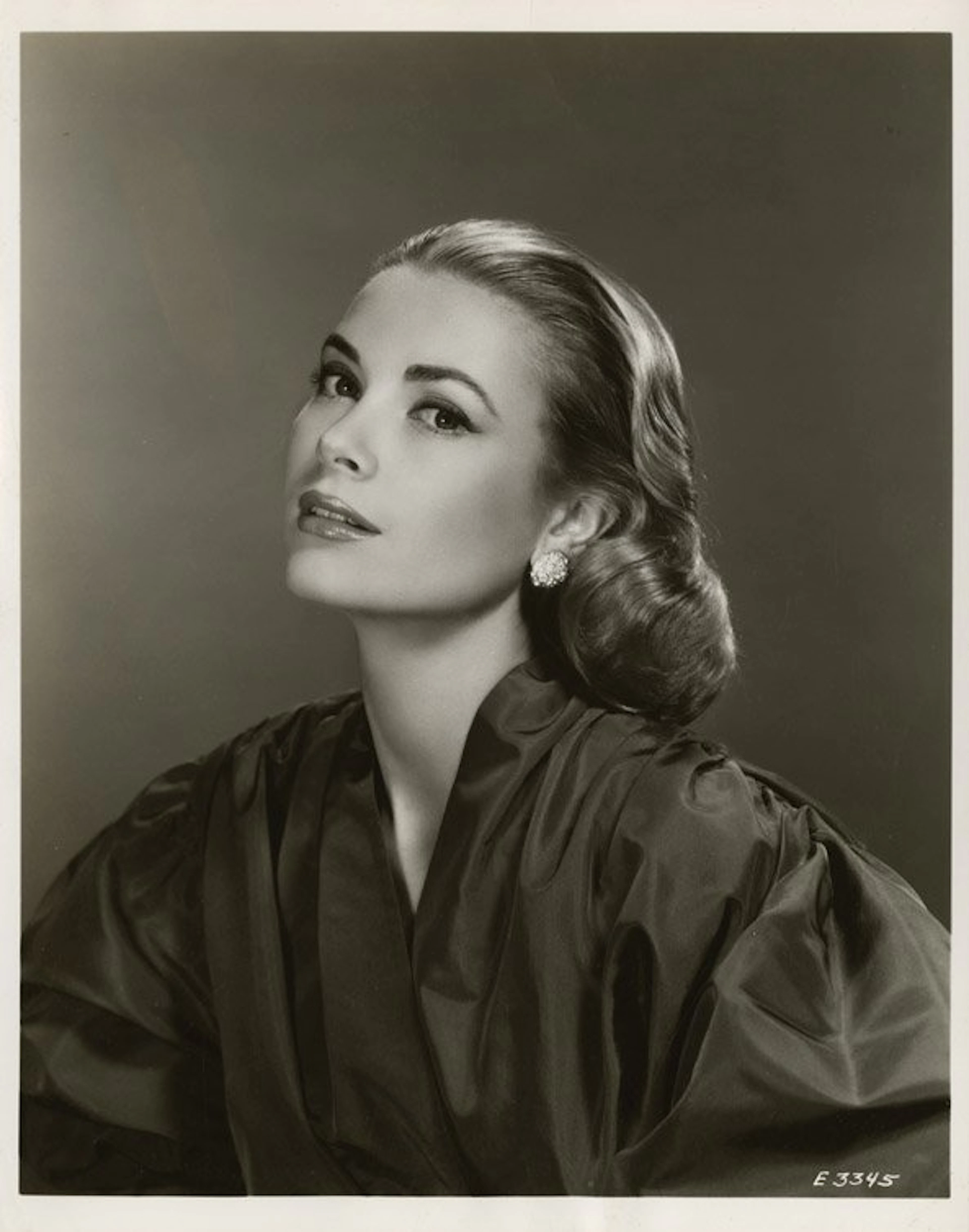 Grace Kelly key-set photos - The Swan by Virgil Apg