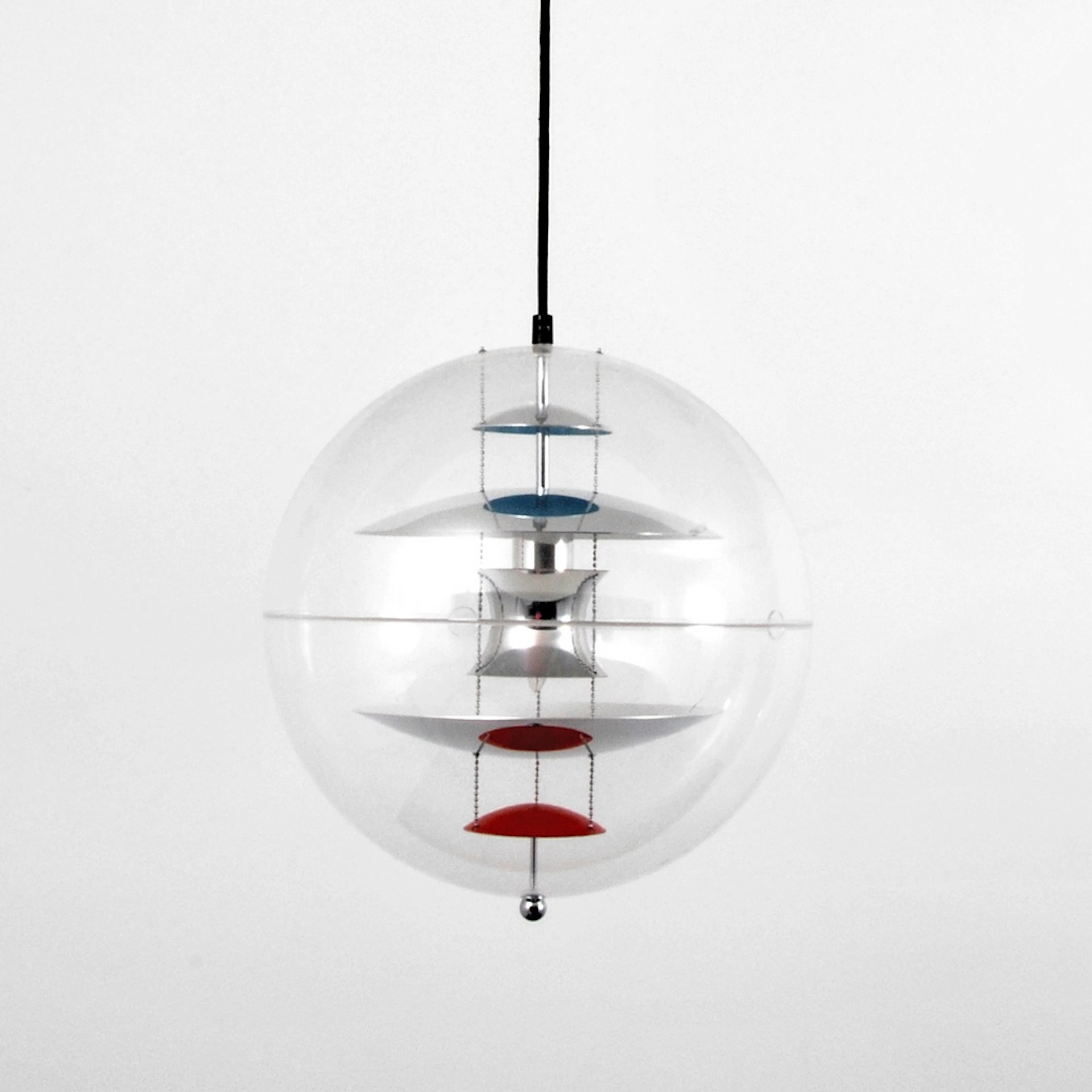 Verner Panton VP-GLOBE Pendant Lamp