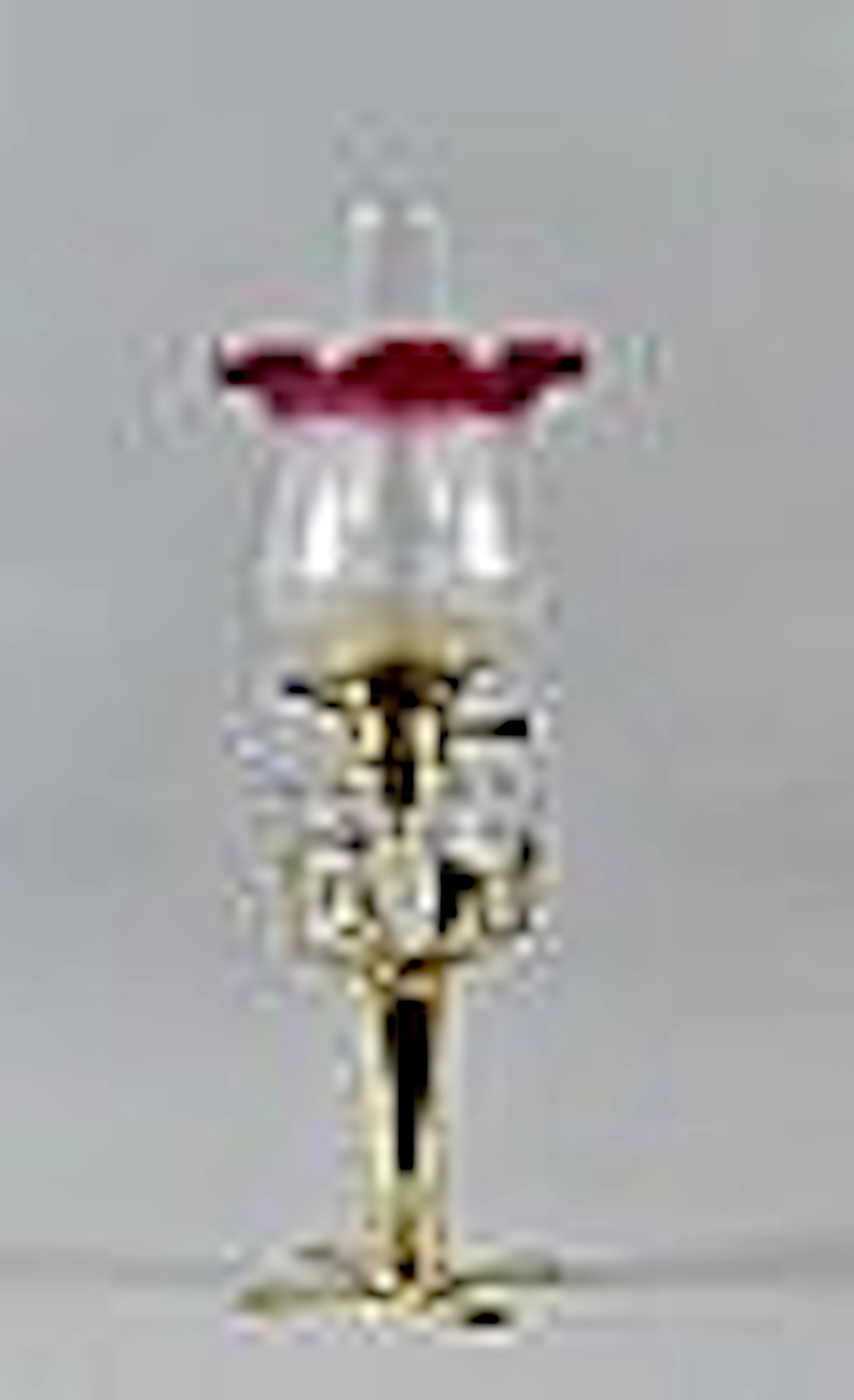 A late Victorian brass oil lamp with a clear glass