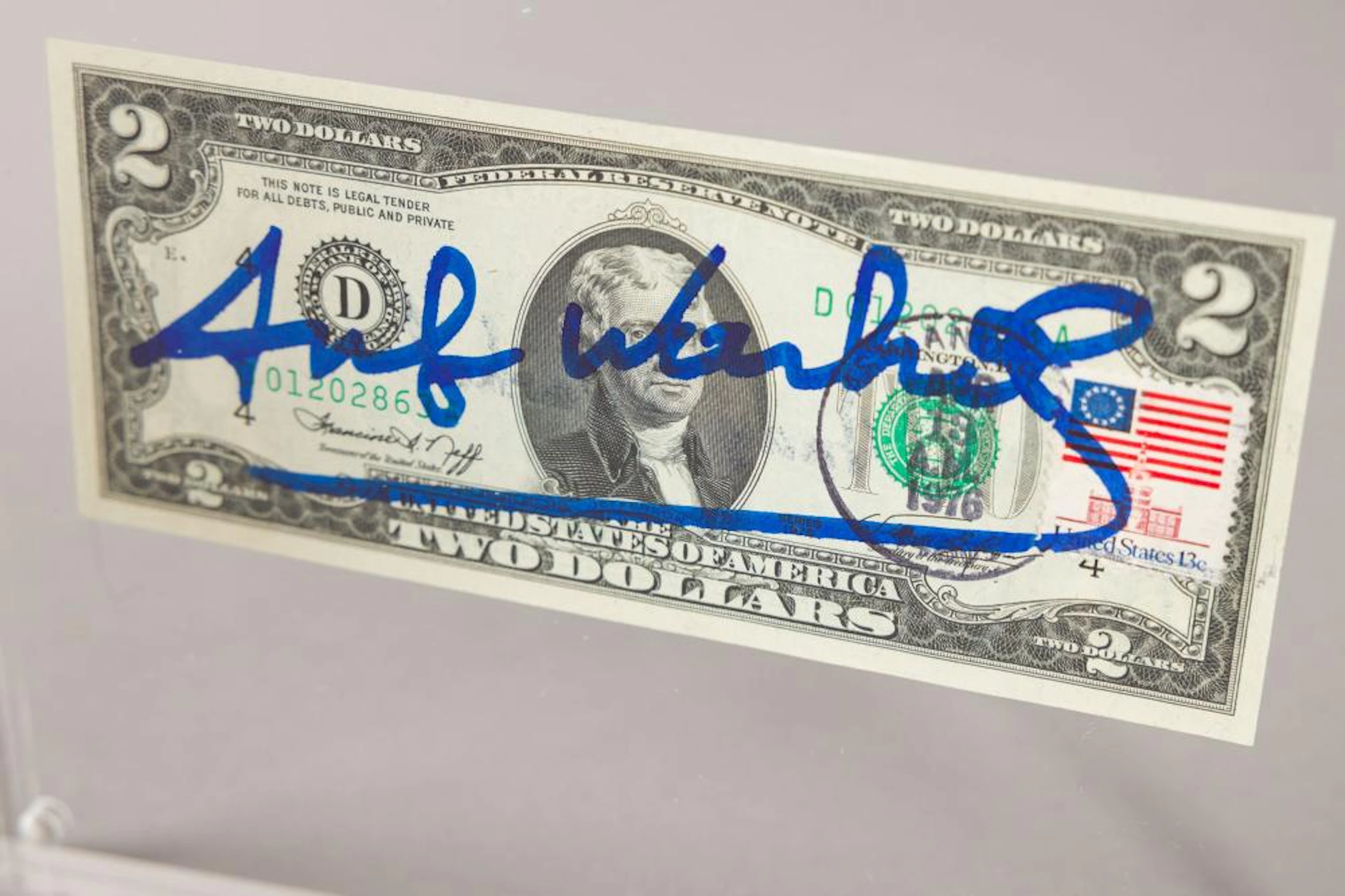 2 dollars, 1976
