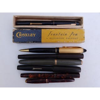 A boxed Croxley fountain pen