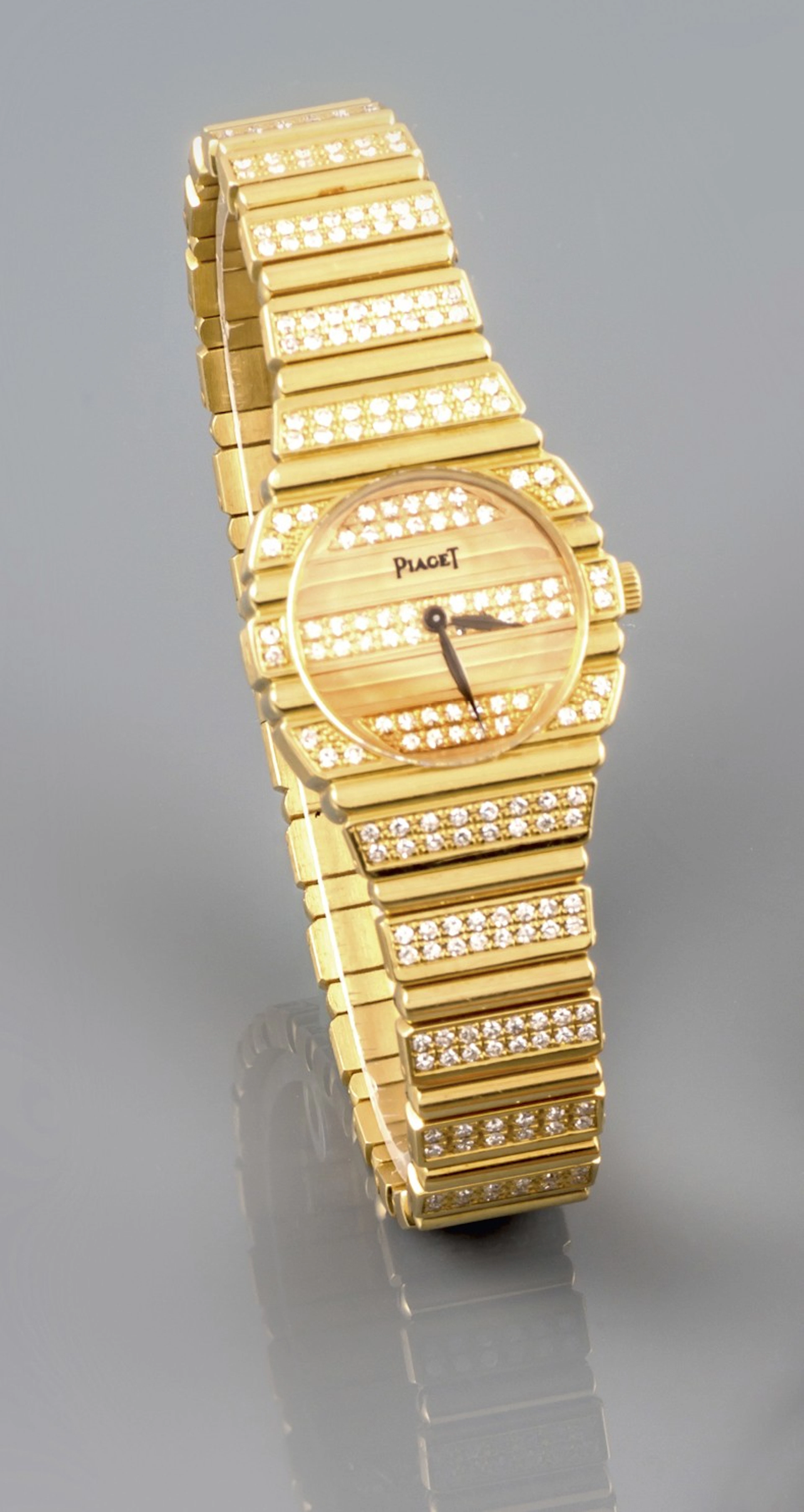 PIAGET