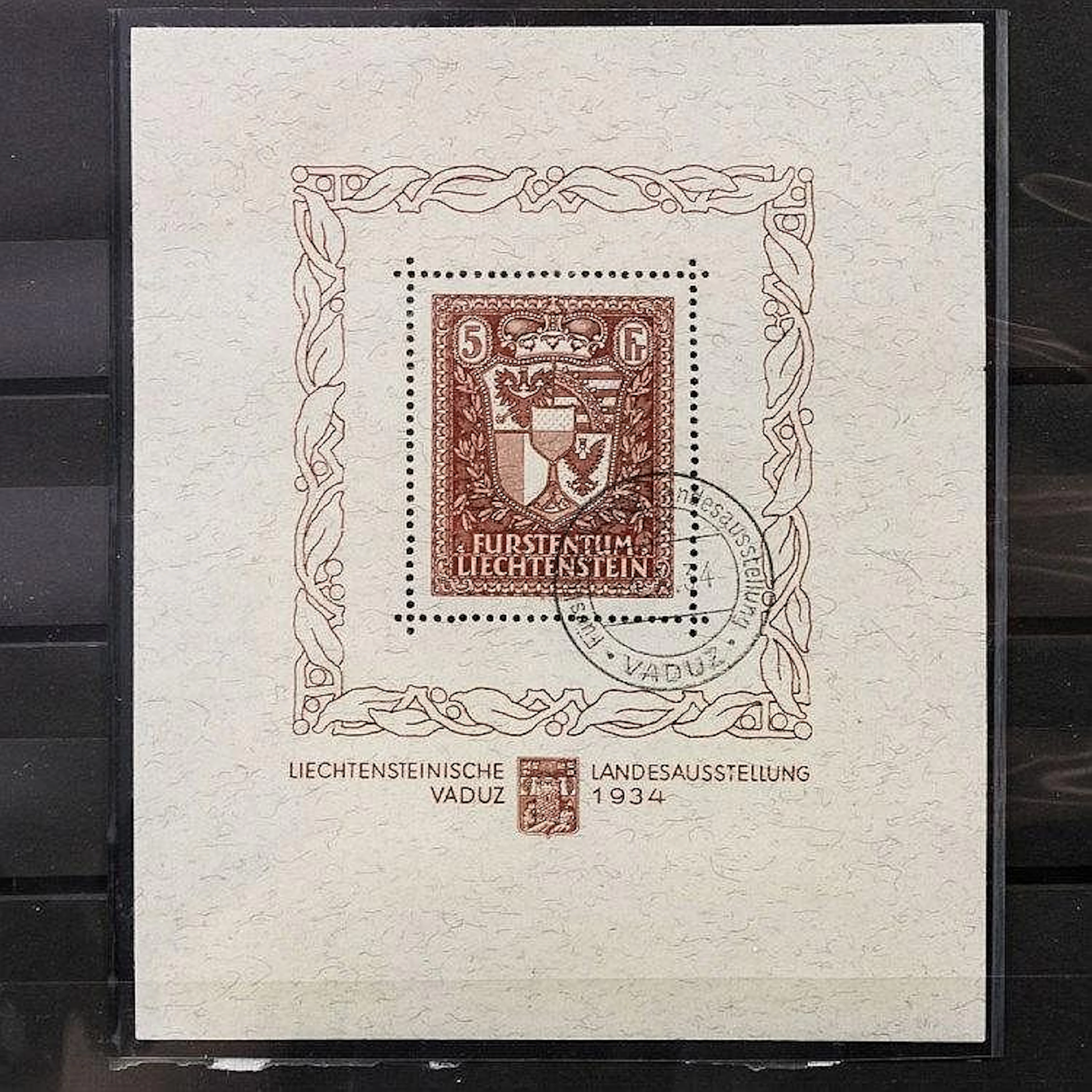 Briefmarken - Liechtenstein. Block 1 in hervorragend gestempelter Erhaltung.