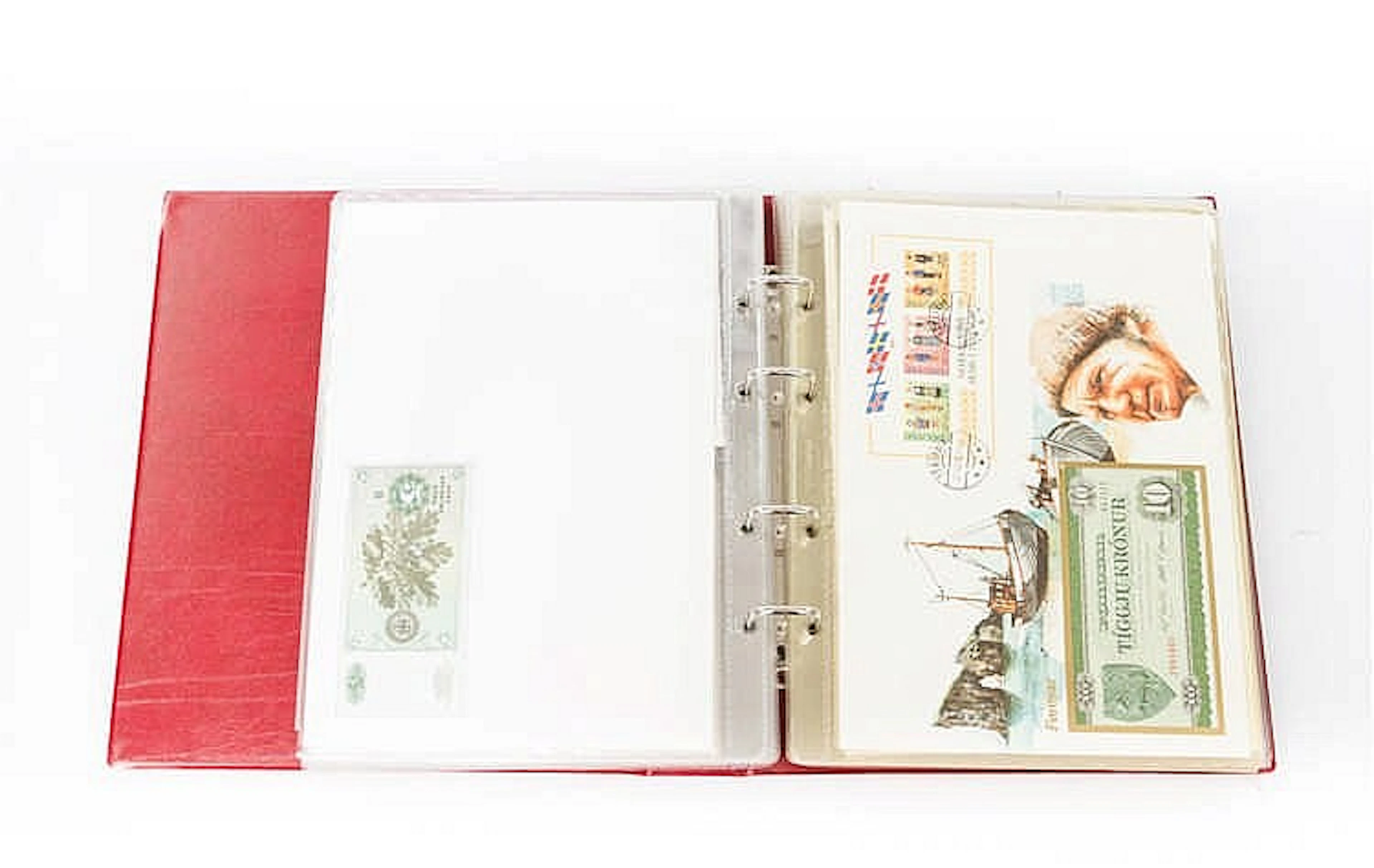 Album mit Münzen und Banknoten aus aller Welt -
