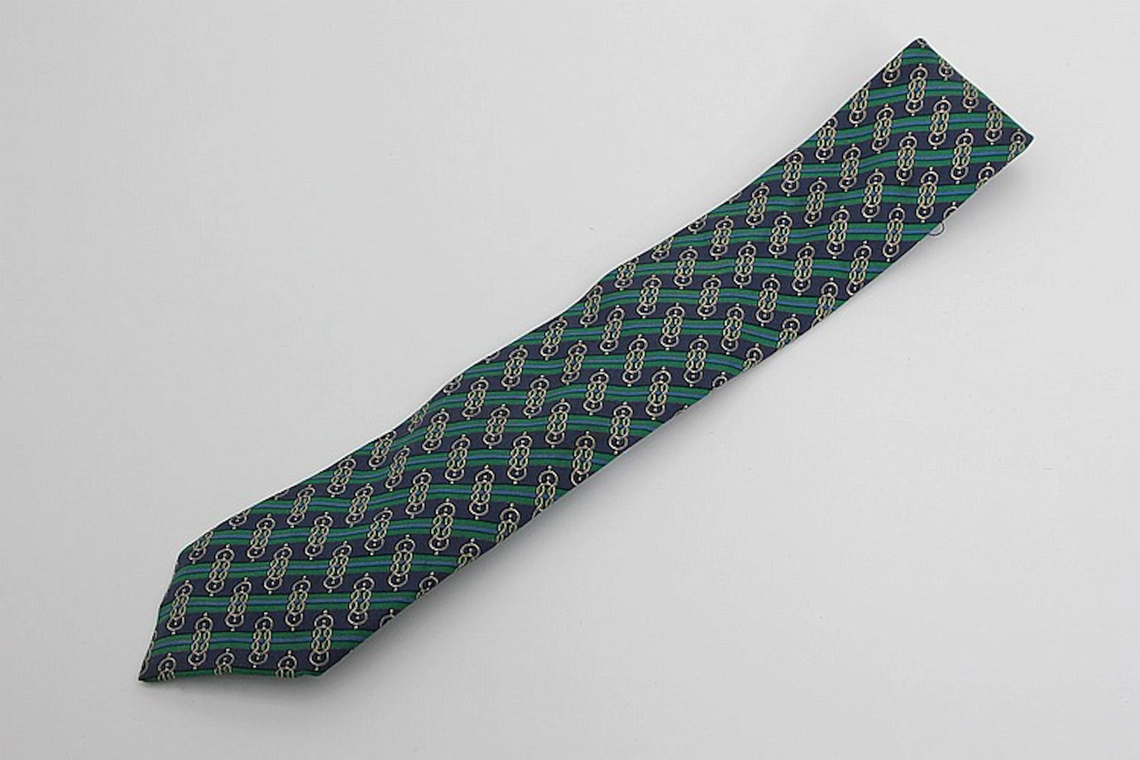 HERMÈS modische Krawatte, Breite 8cm.