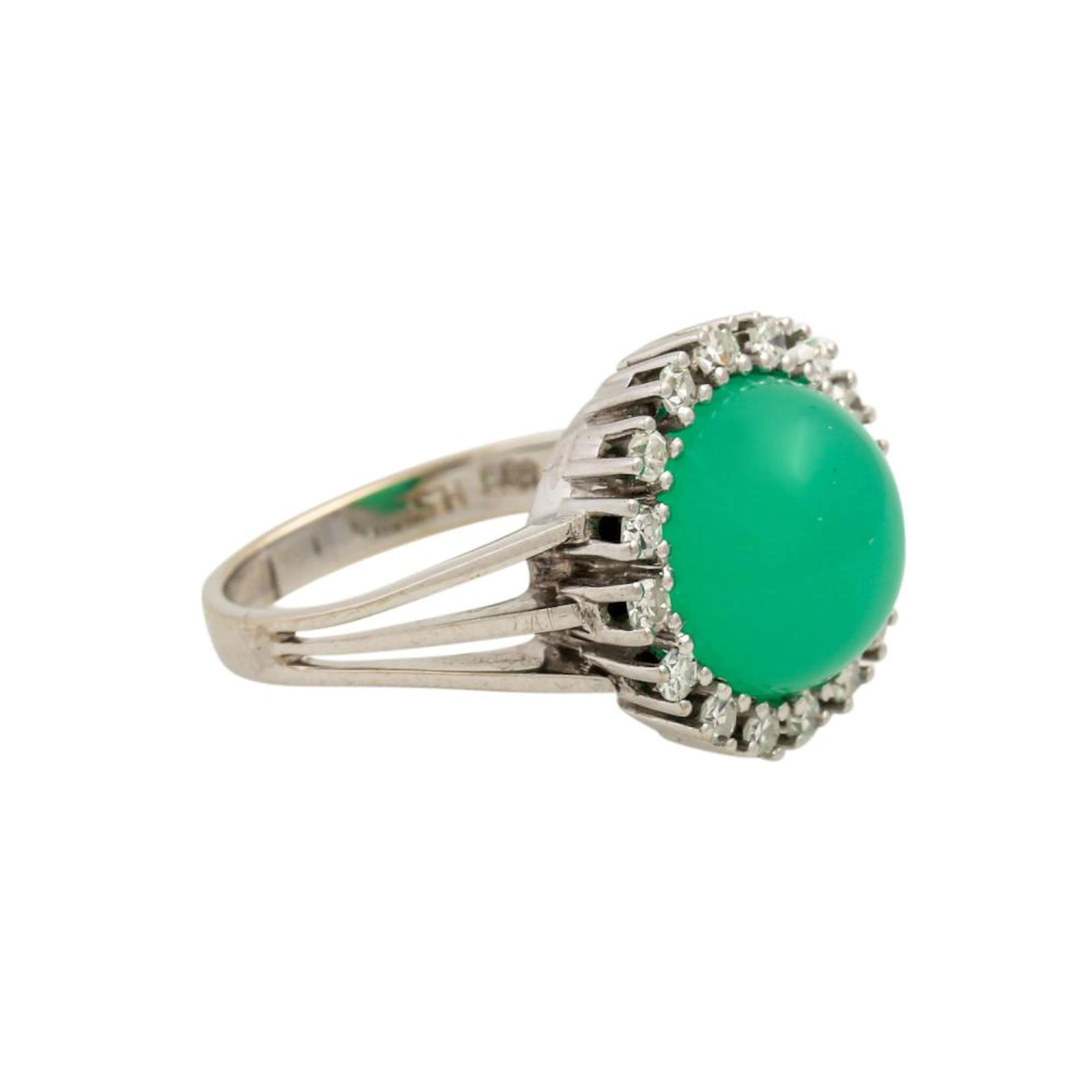Ring mit Chrysopras und Diamante