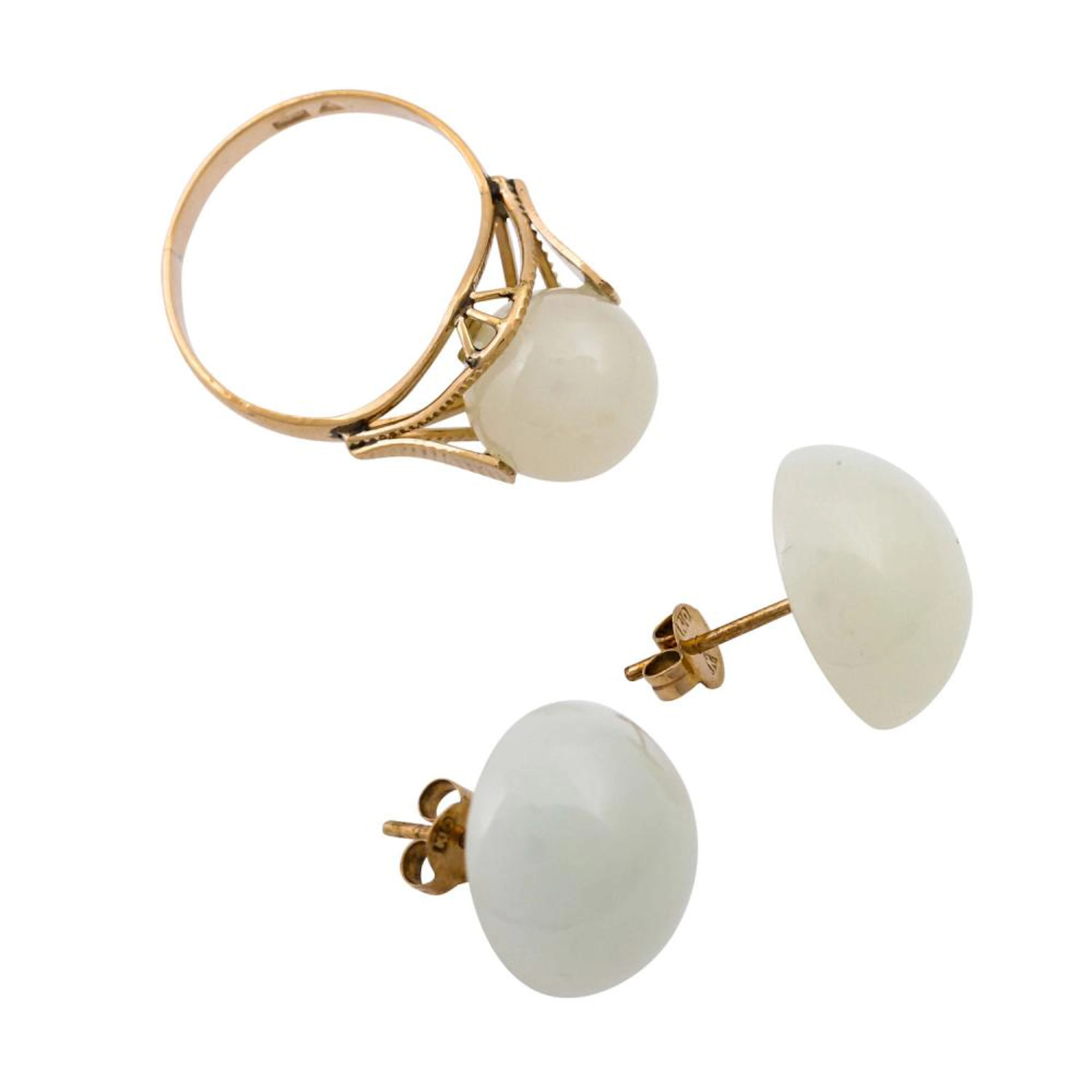 Schmuckset Ring und Ohrringe mit hellgrüner Jade,