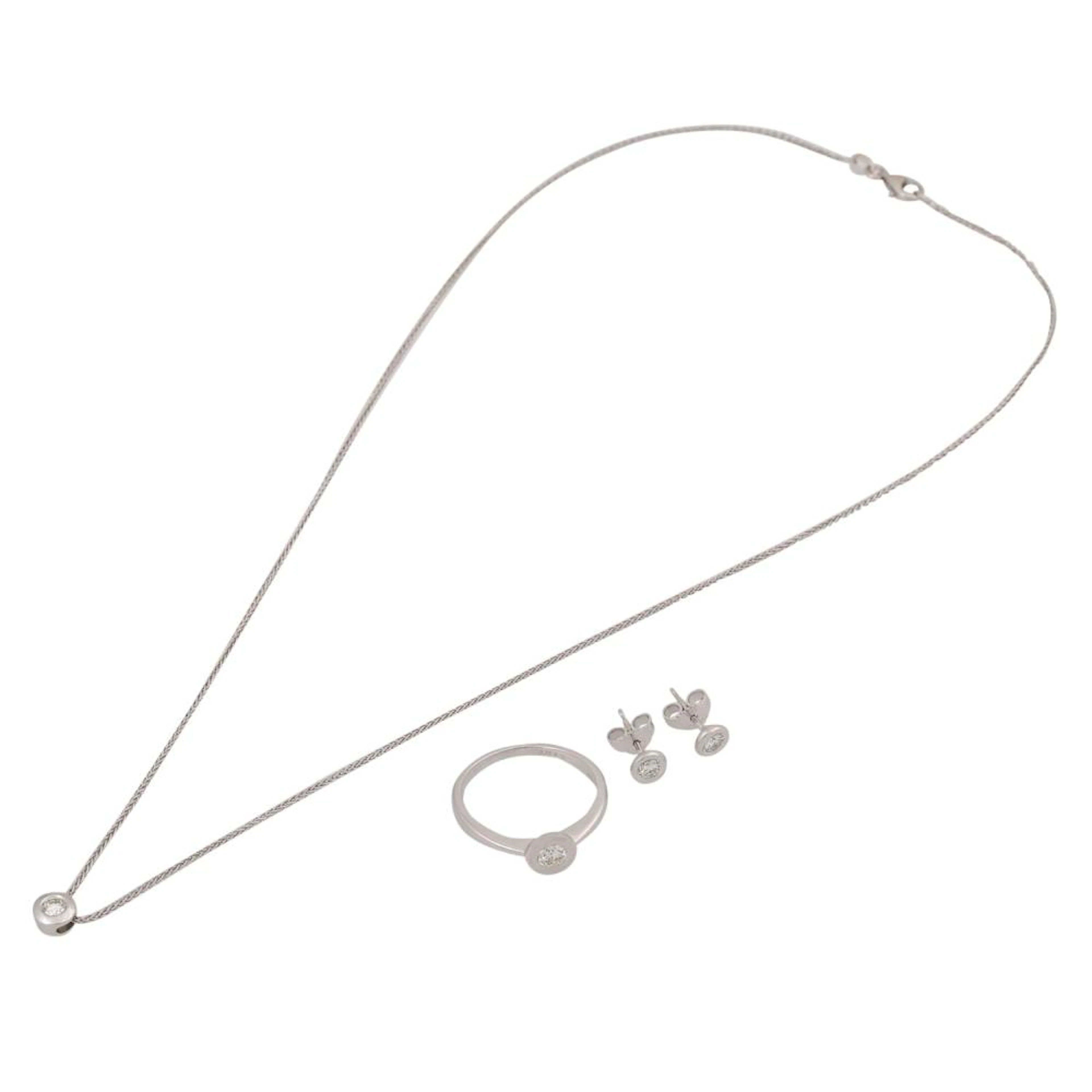 CHRIST Solitär-Schmuckset mit Brillanten von zus. ca. 0,7 ct,