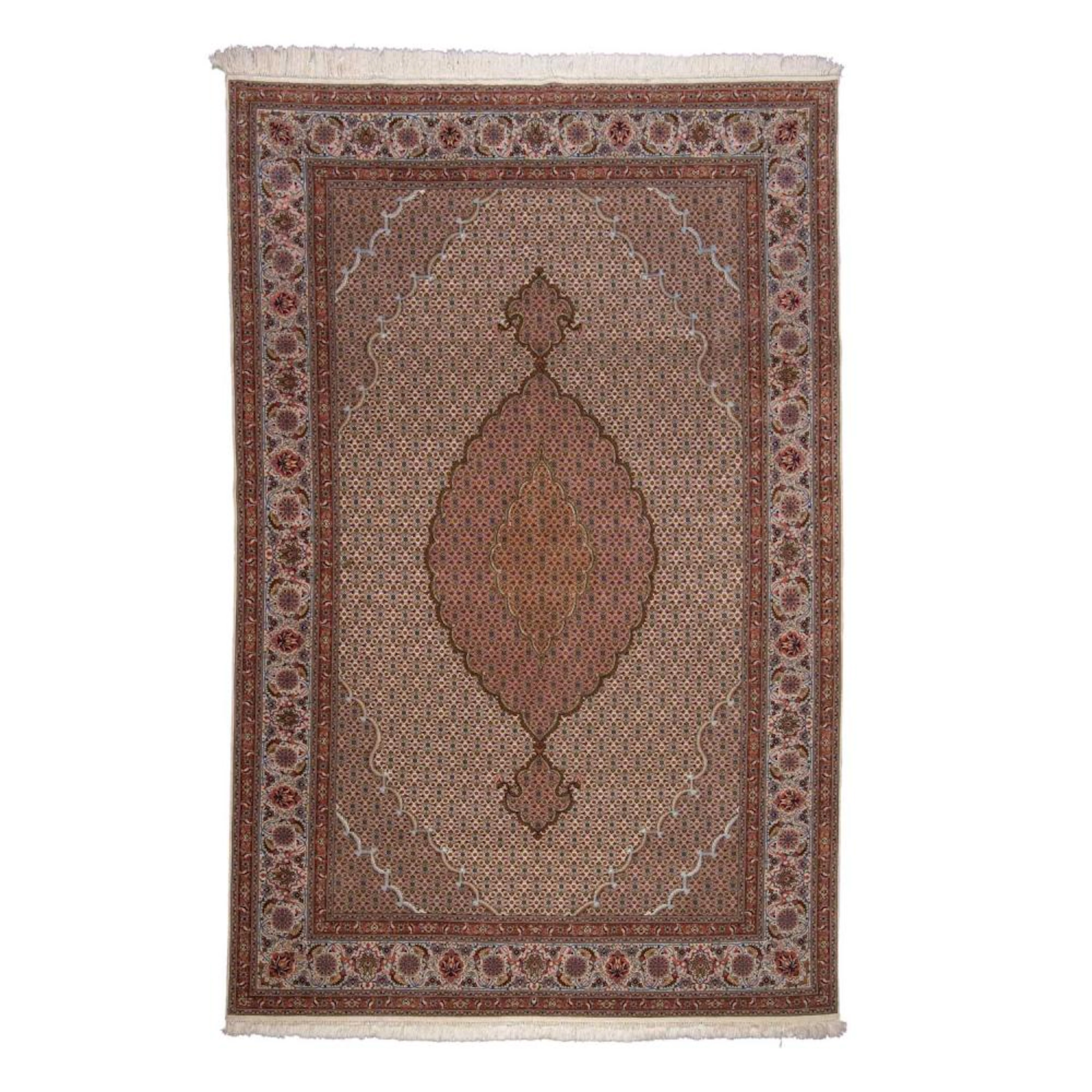Oriental carpet with silk. TÄBRIZ/PERSIA, 20th/21st century, ca. 296x194 cm.