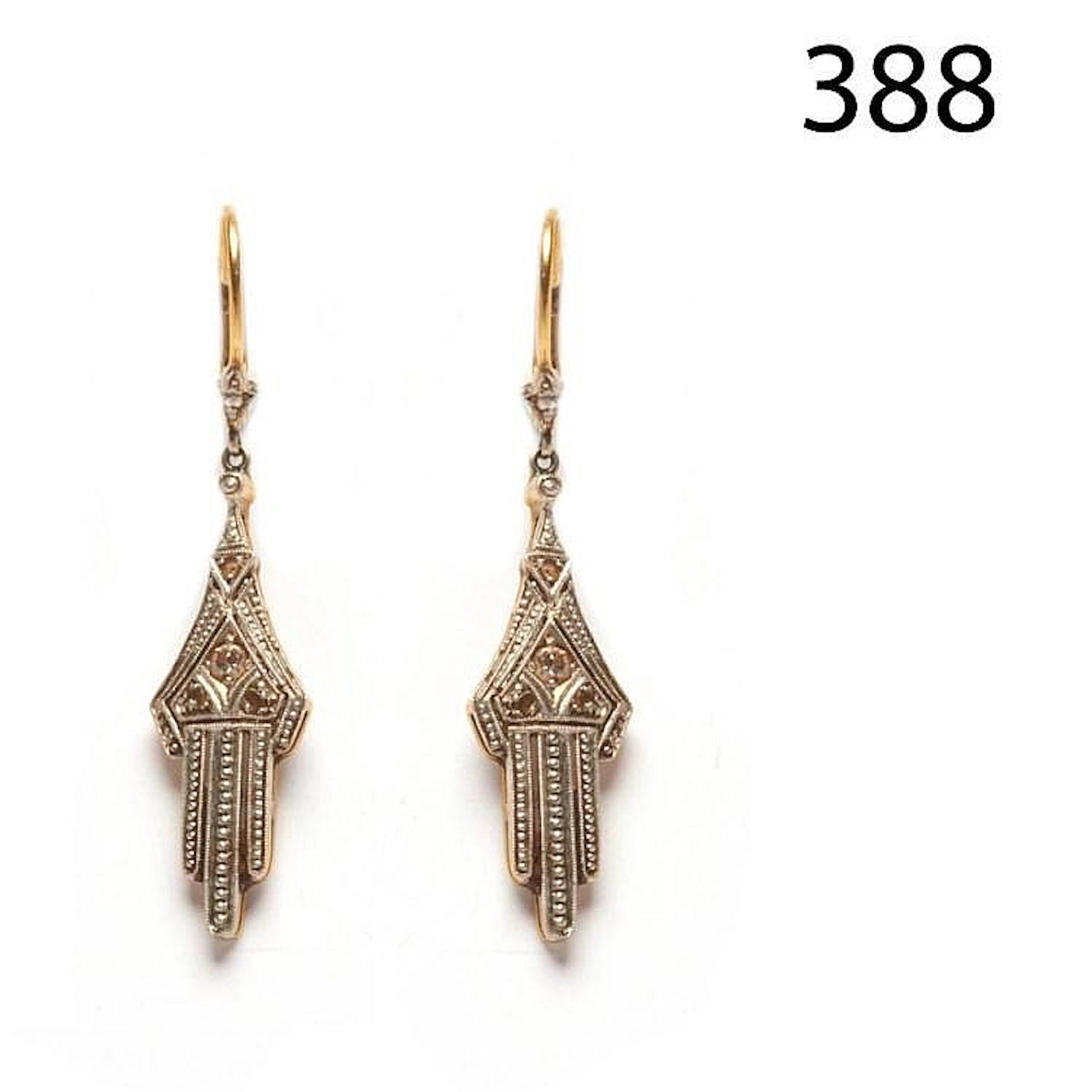 Gold, platinum and diamonds earrings