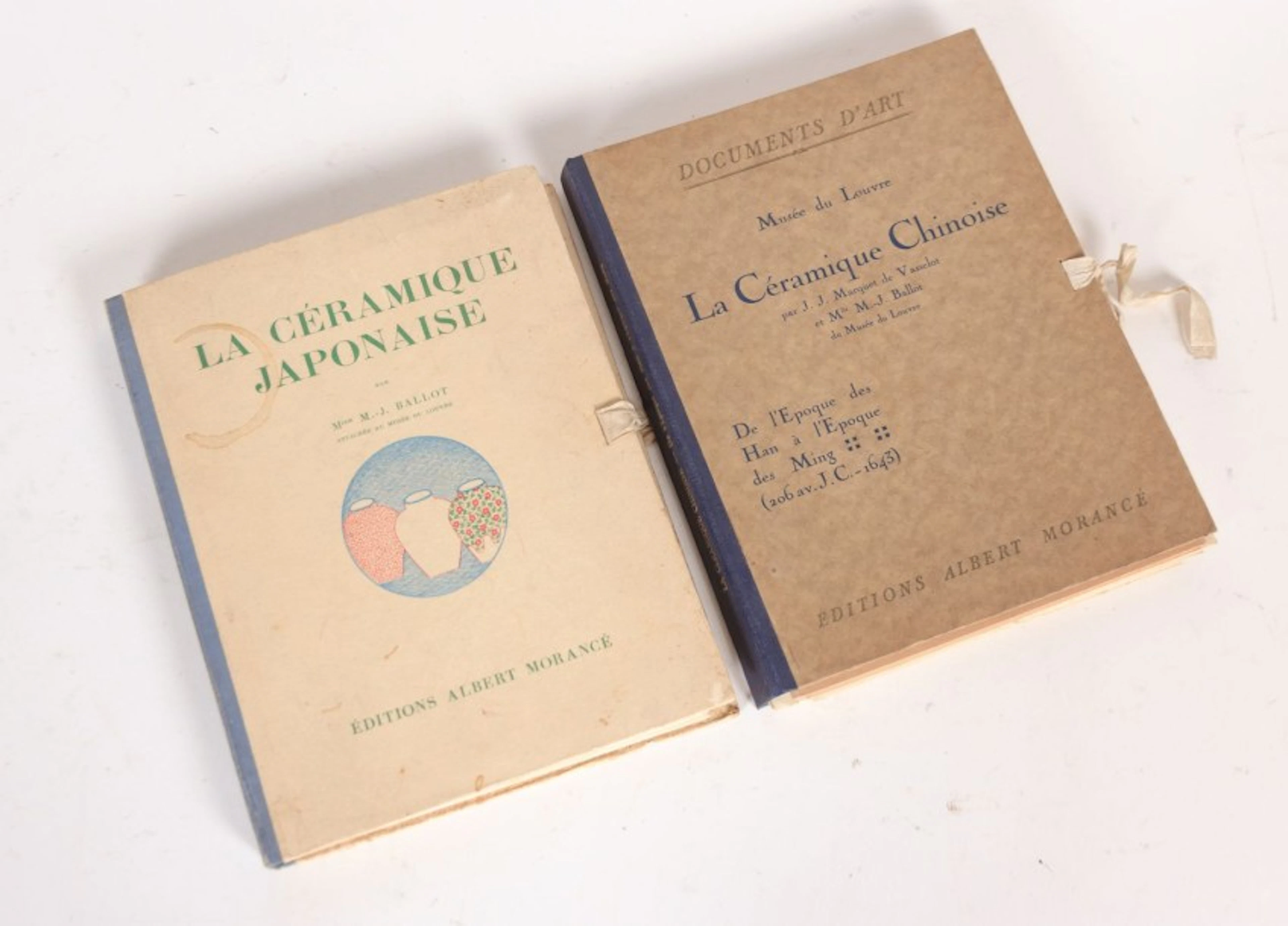 Lot de deux ouvrages sur le théme de l'Art : - BALLOT M.J - La...