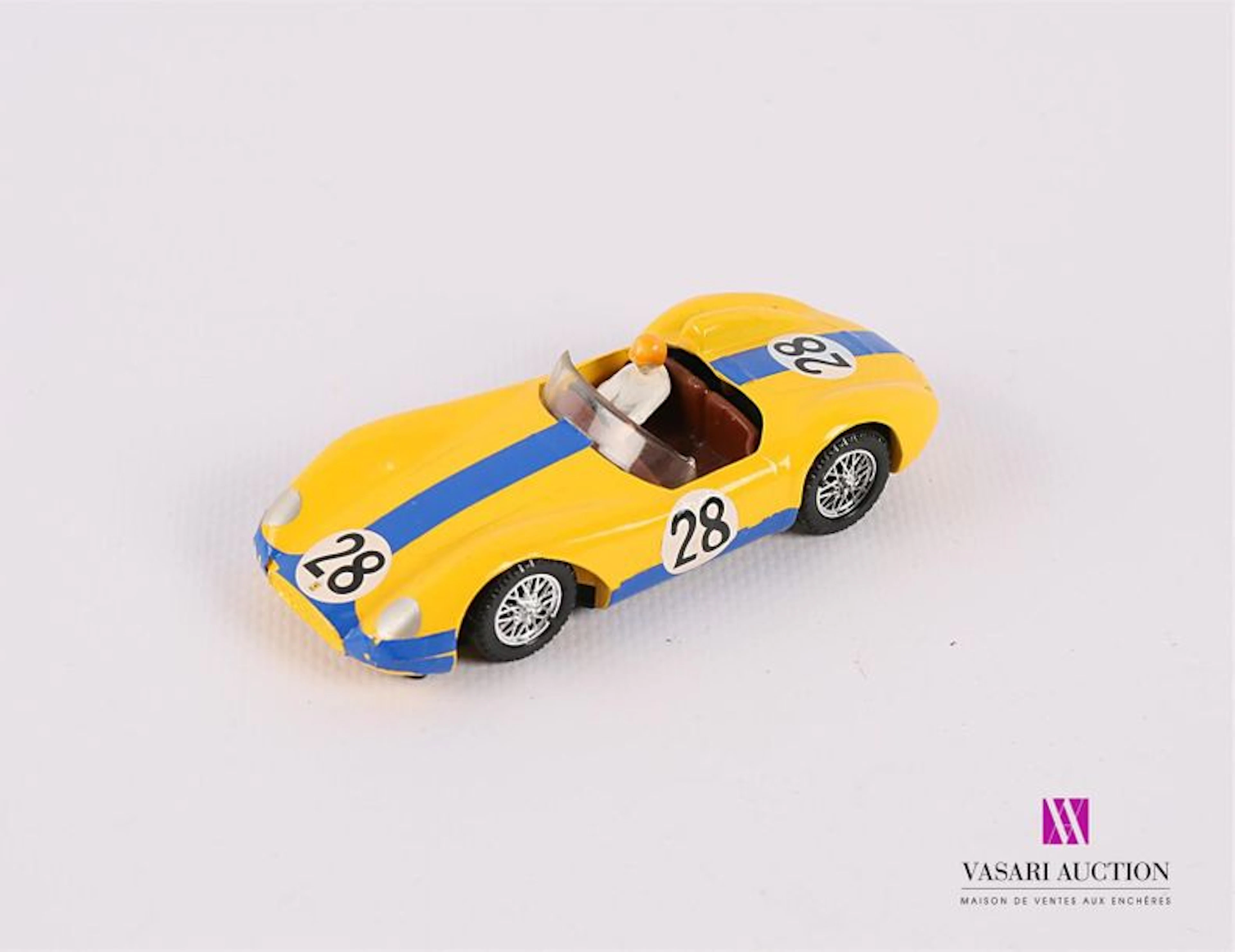SOLIDO (FRANCE) FERRARI TYPE 500 TRC - couleur…