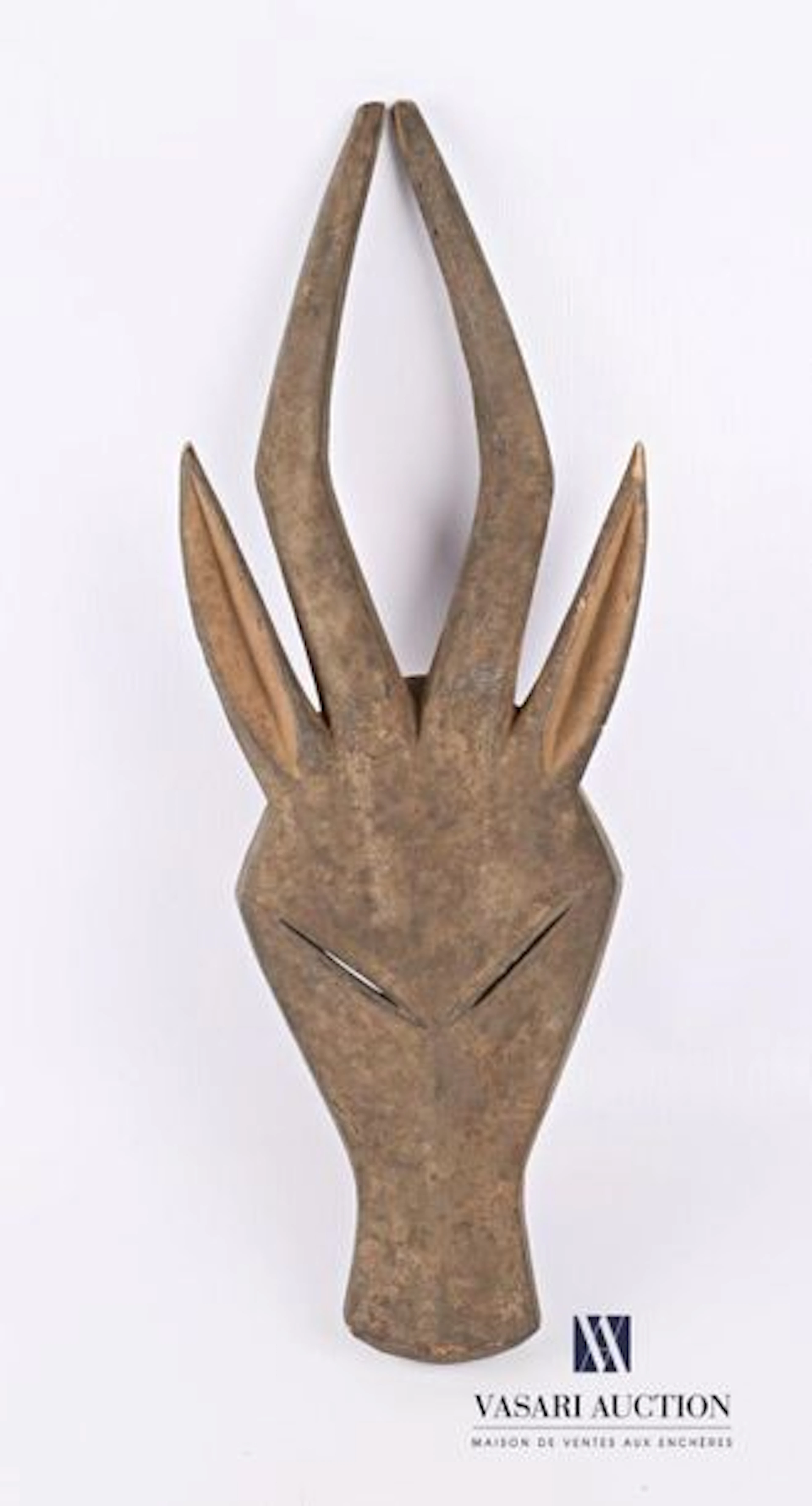 NORD CONGO - KWELE Masque animalier en bois... - Lot 96 - Vasari Auction
