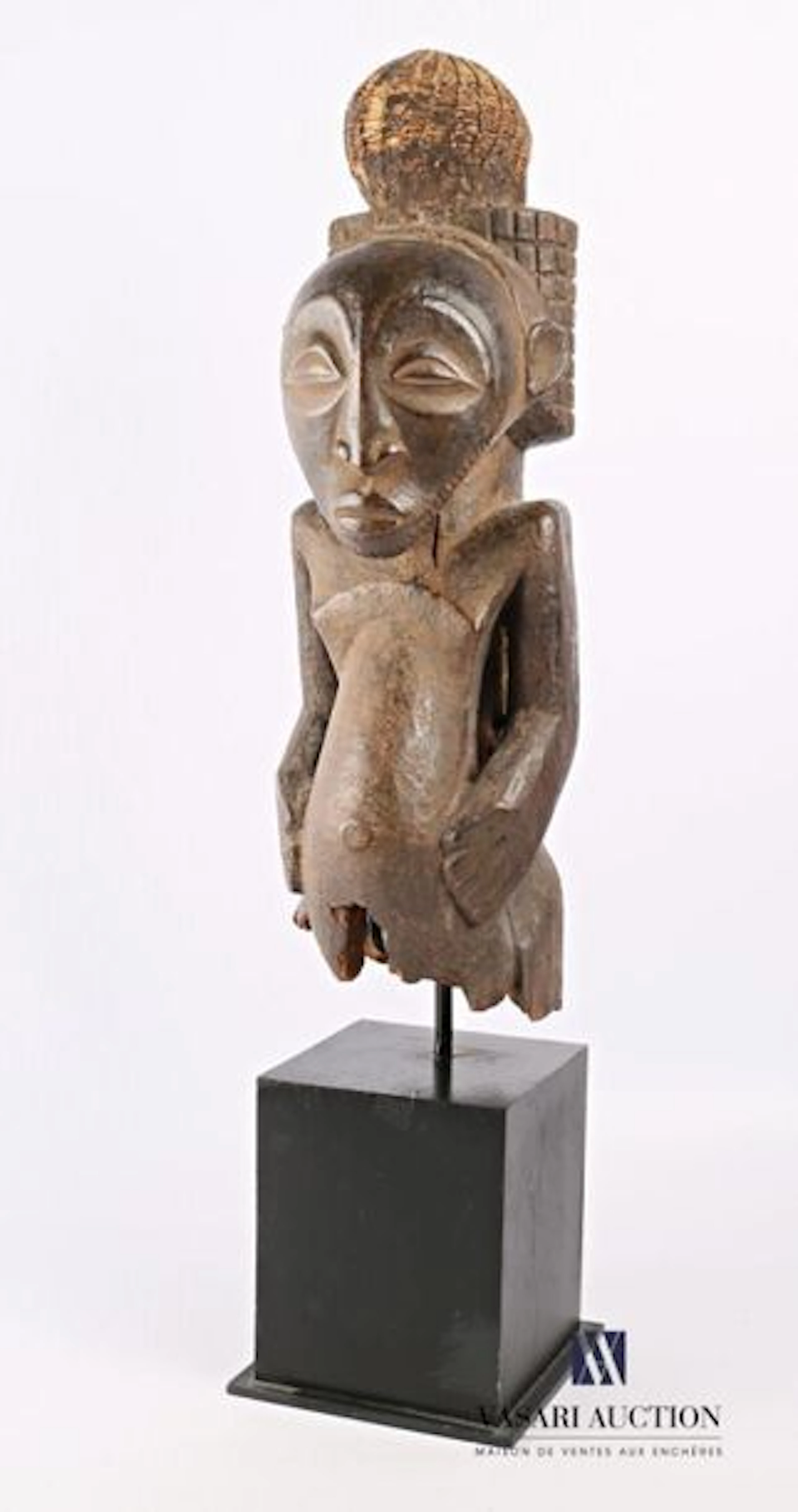 ZAIRE - KUSU Fétiche anthropomorphe en bois... - Lot 99 - Vasari Auction