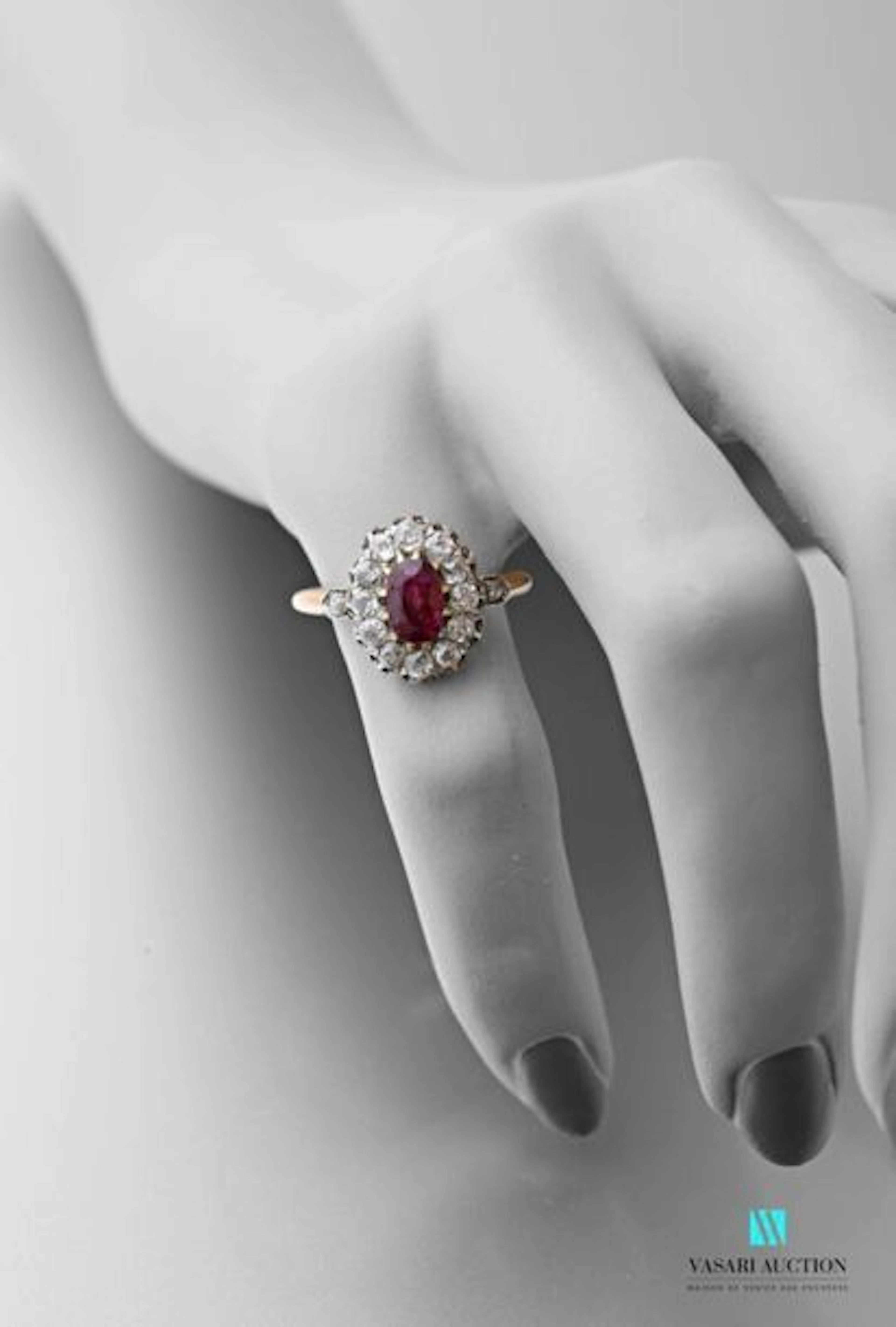 Bague pompadour en or rose 750 millièmes... - Lot 87 - Vasari Auction