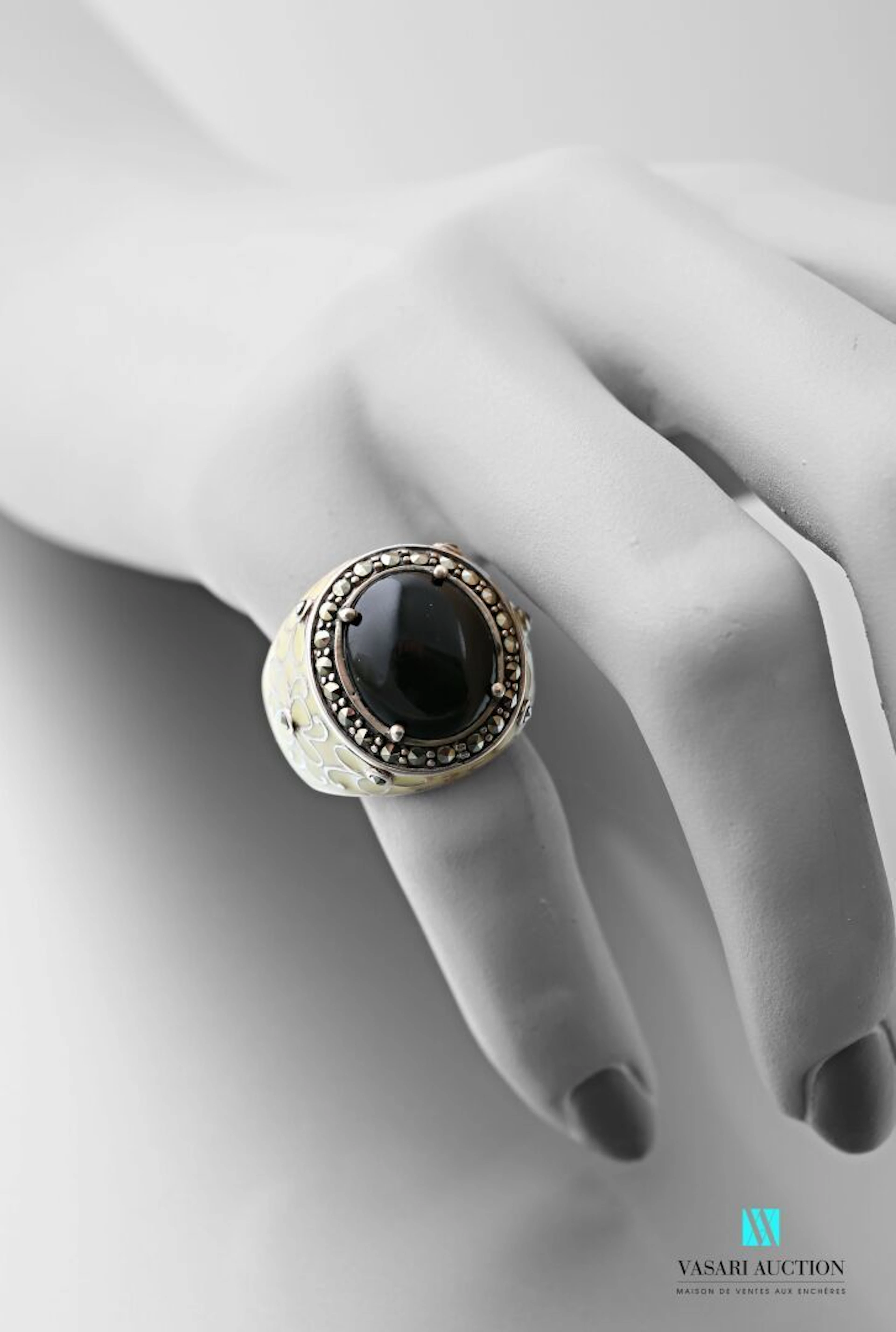 Bague chevalière en argent 925 millièmes... - Lot 112 - Vasari Auction