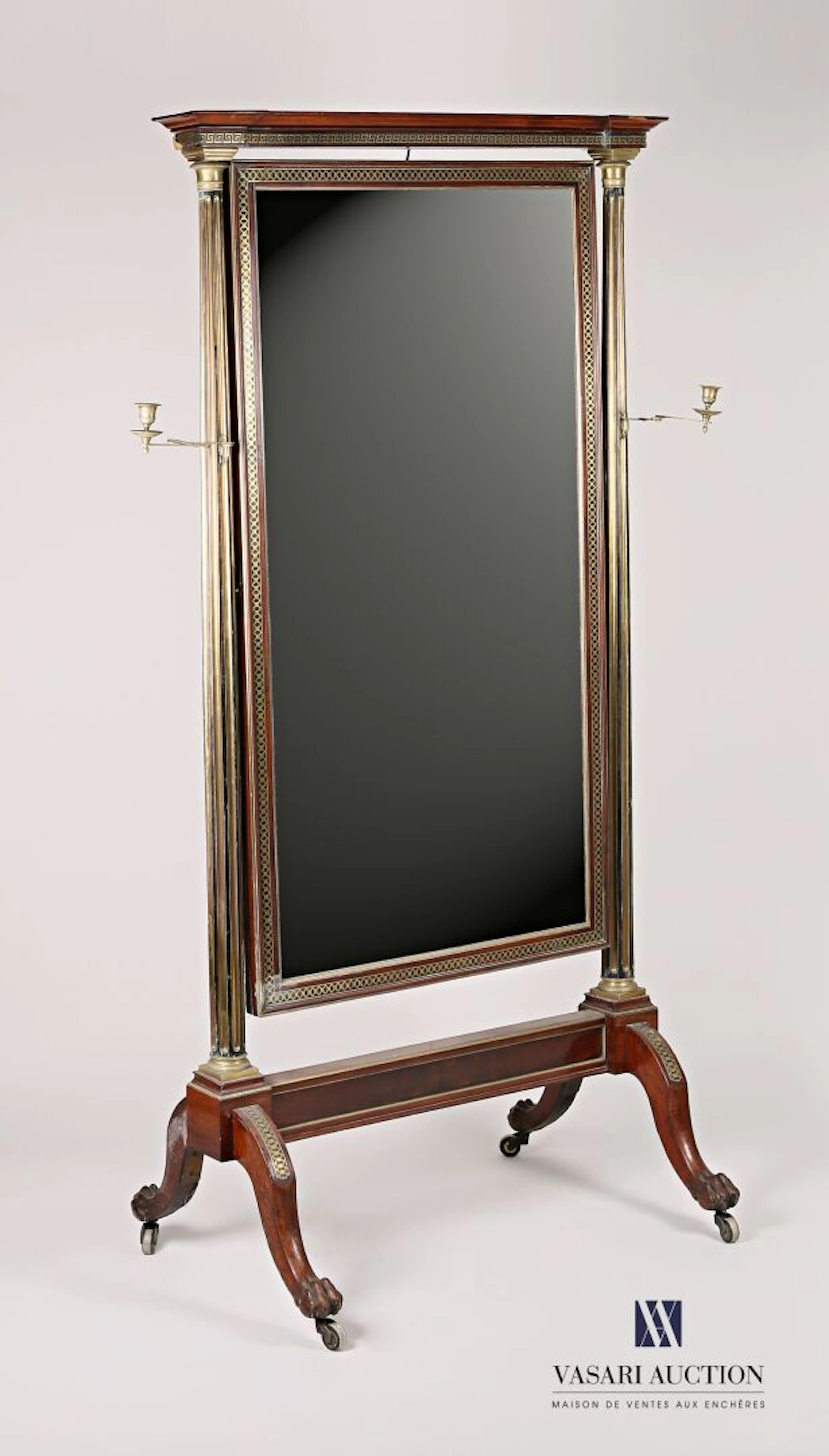 Psychée en acajou et placage d'acajou, le... - Lot 174 - Vasari Auction