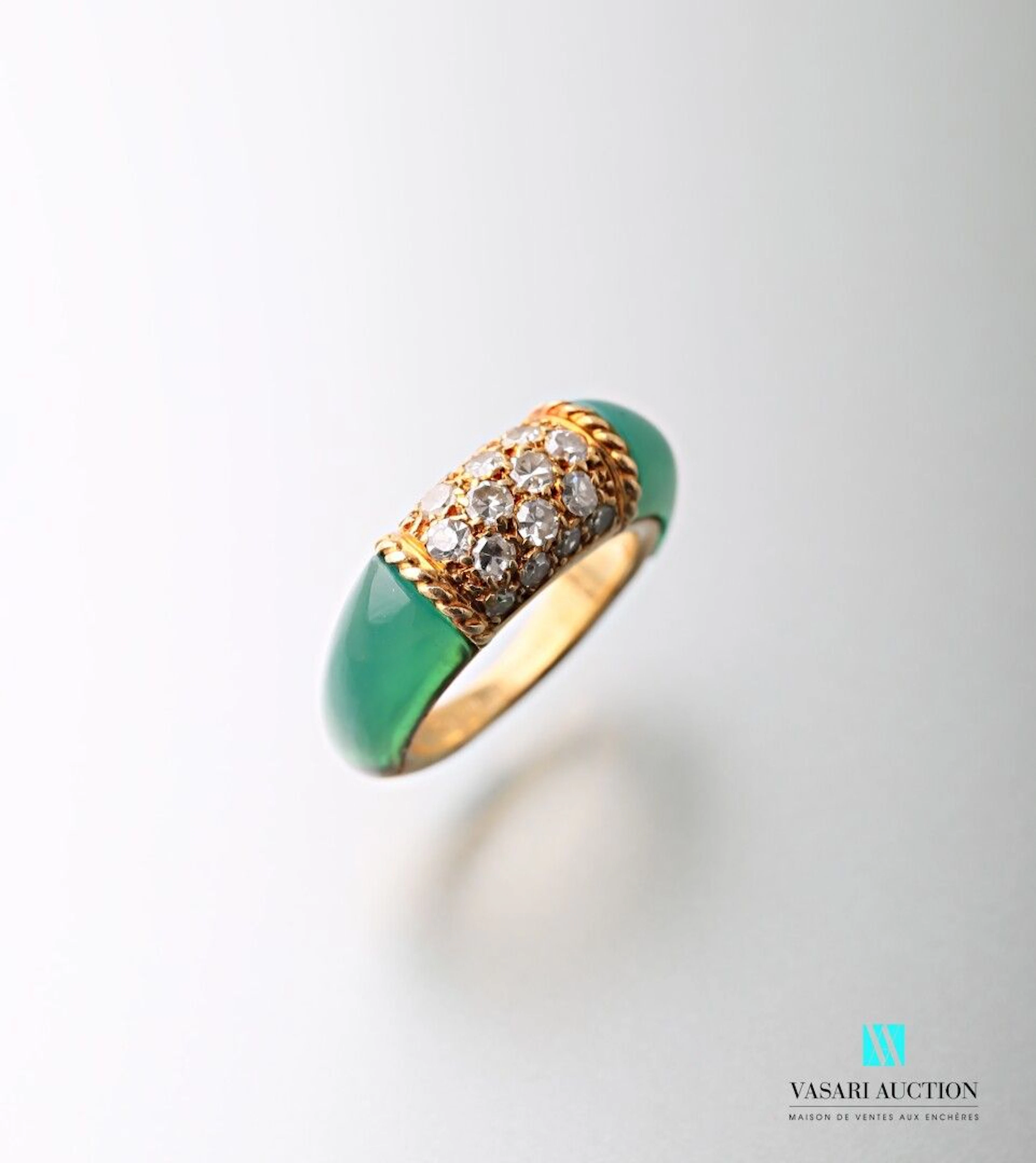 Van Cleef and Arpels, bague Philippines en... - Lot 115 - Vasari Auction