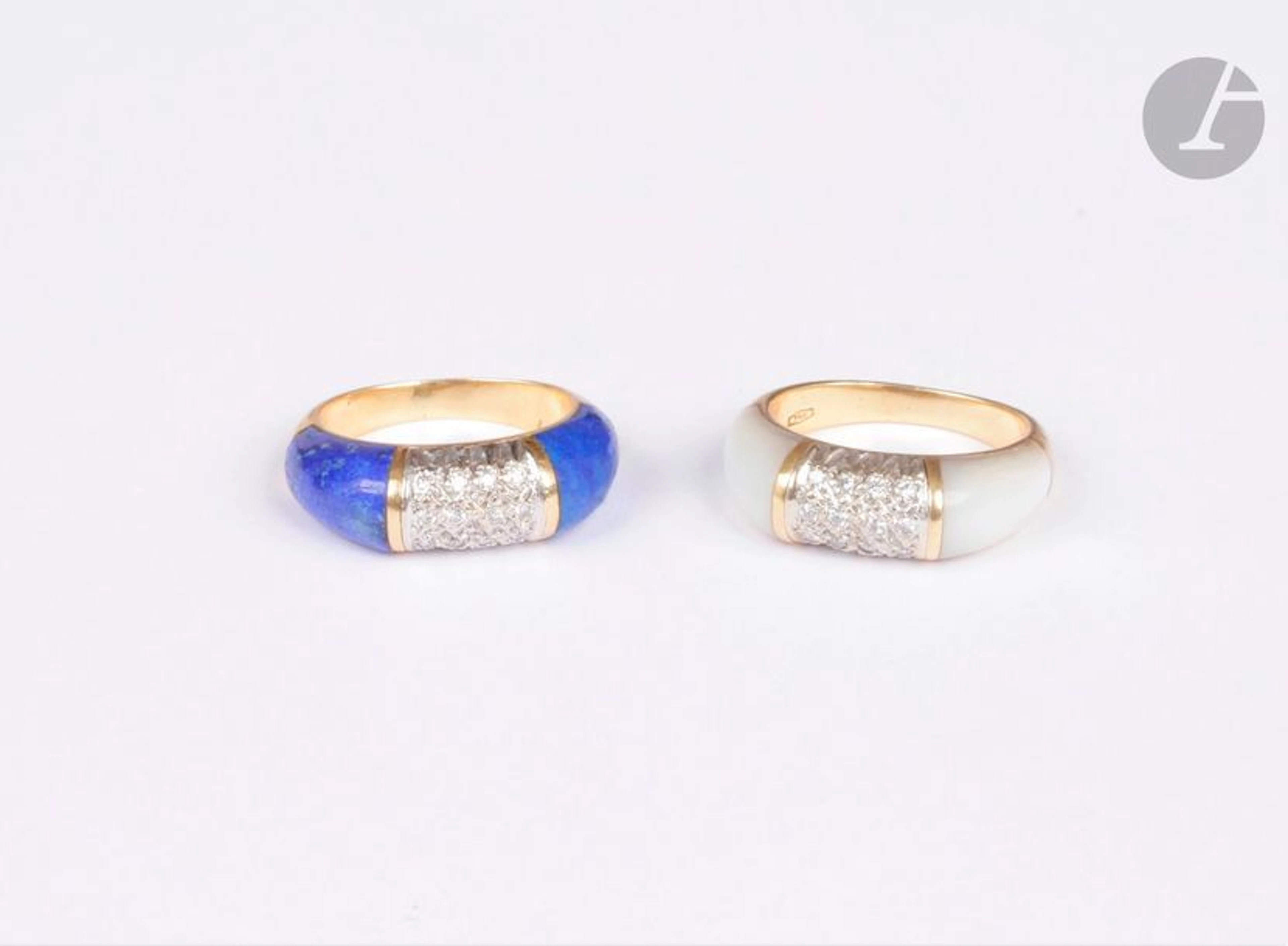 Lot de deux bagues en or jaune 18K (750),...