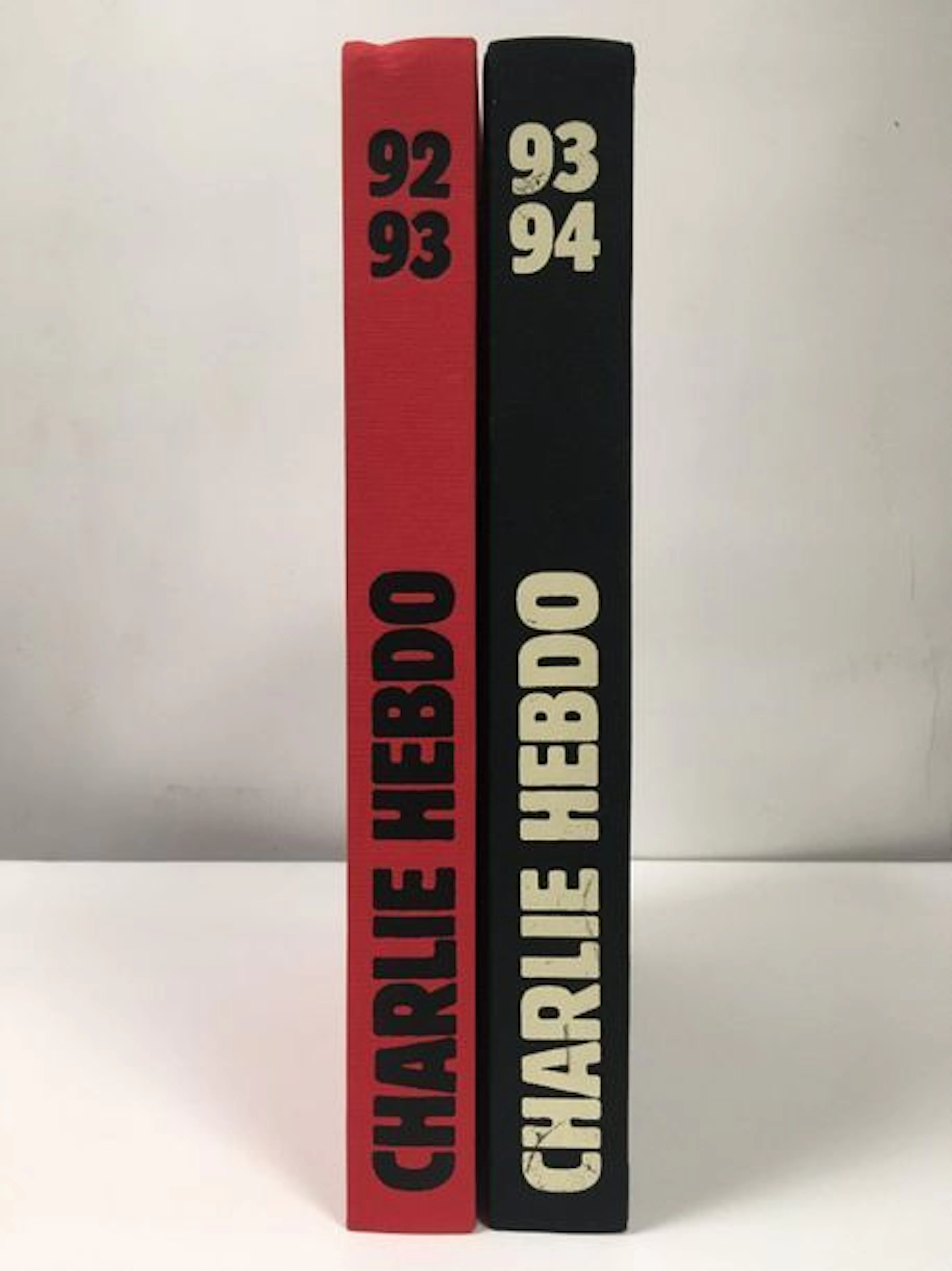CHARLIE HEBDO. Paris : Éditions du Square,...