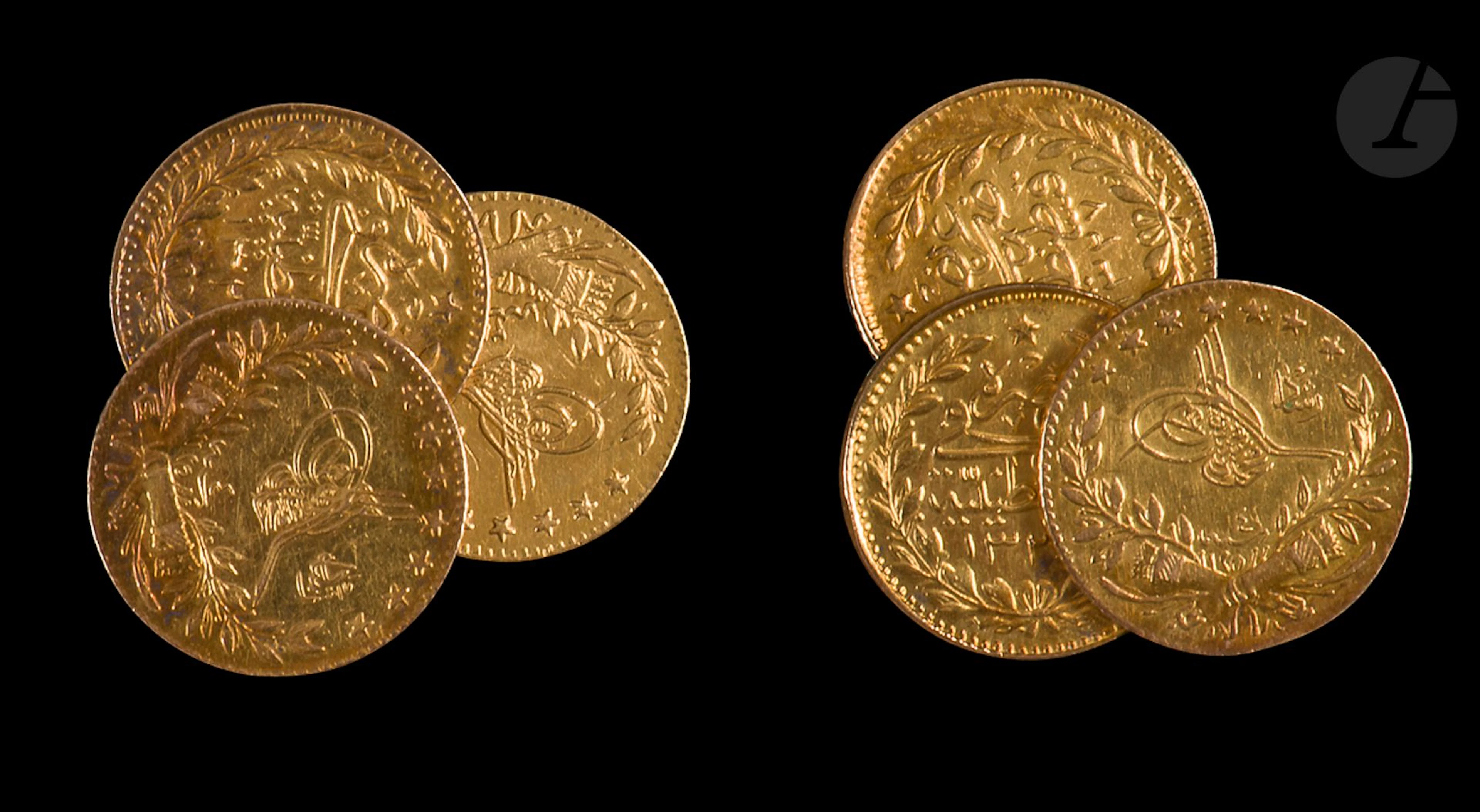 Paire de boutons de manchettes aux pièces... - Lot 114 - Ader