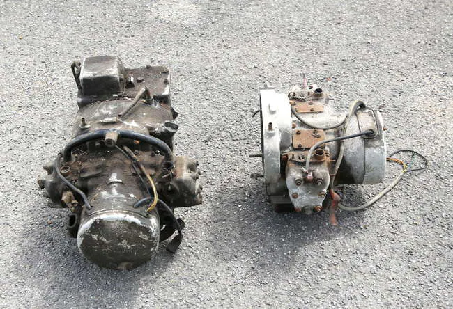Velocette engine and a partial Velocette engine 1948-71 (2) | Barnebys