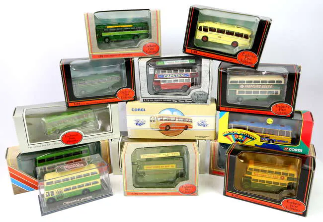 Collection of EFE and Corgi modern collectors buses, to include EFE ...